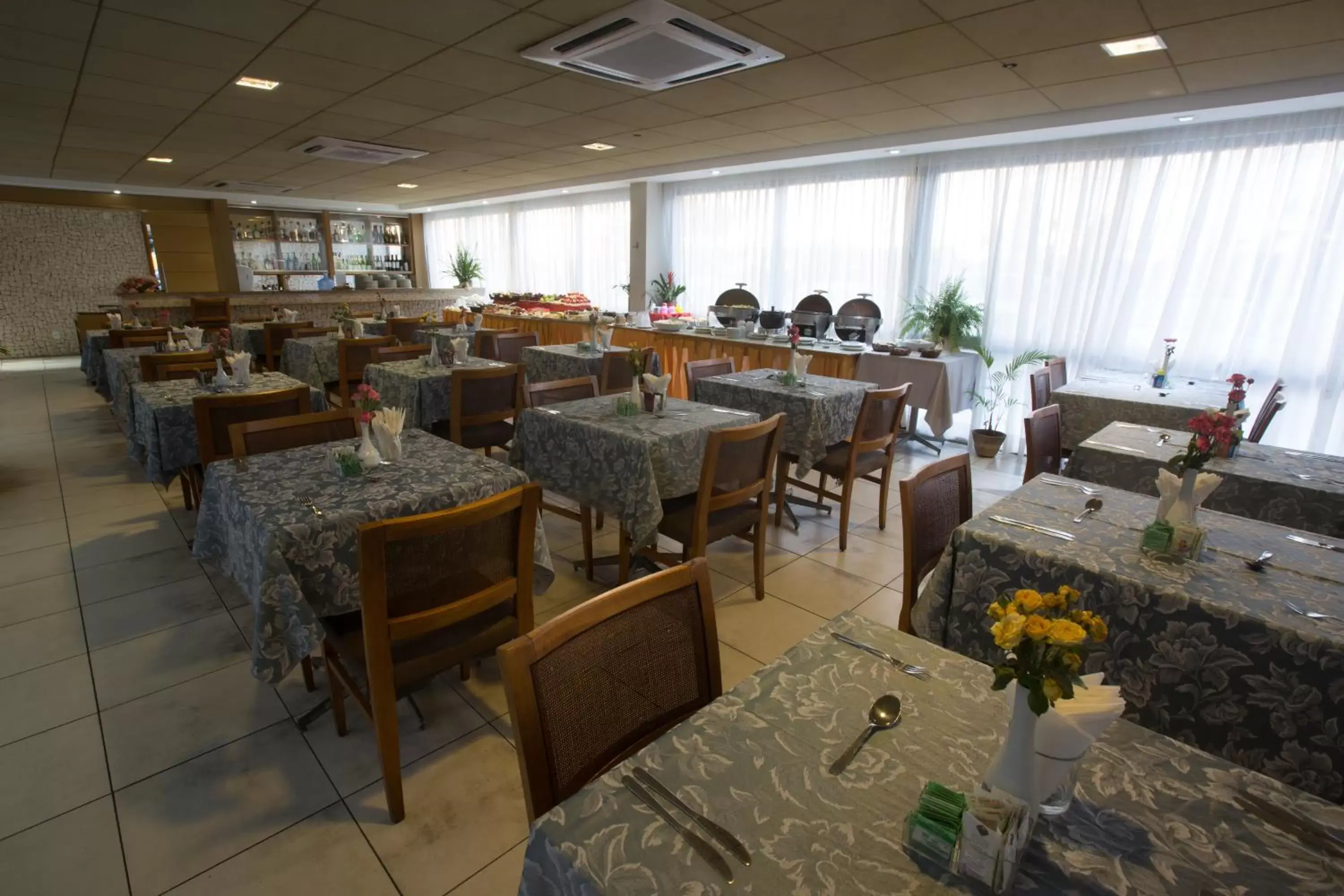 Restaurant/places to eat in Catussaba Business Hotel Restaurant/places to eat in Catussaba Business Hotel