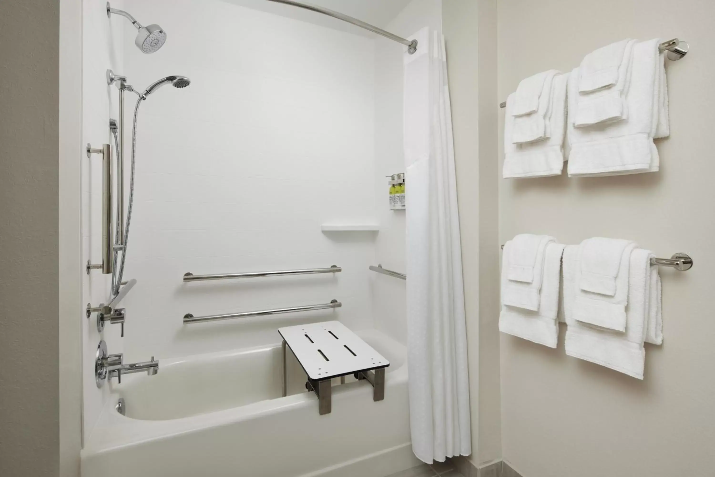 Bathroom in Holiday Inn Express & Suites Gulf Breeze - Pensacola Area, an IHG Hotel