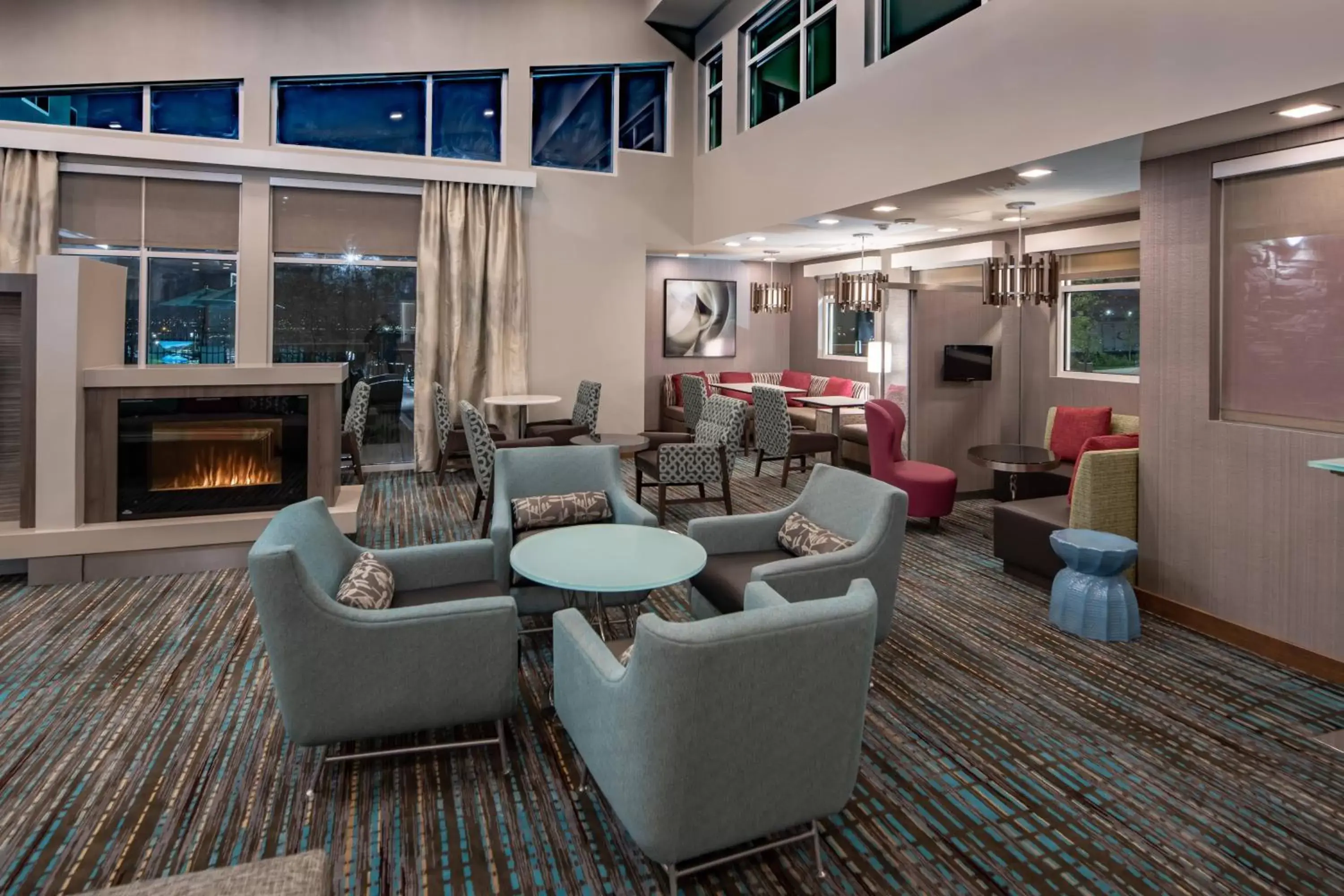 Lobby or reception, Lounge/Bar in Residence Inn by Marriott Dallas at The Canyon