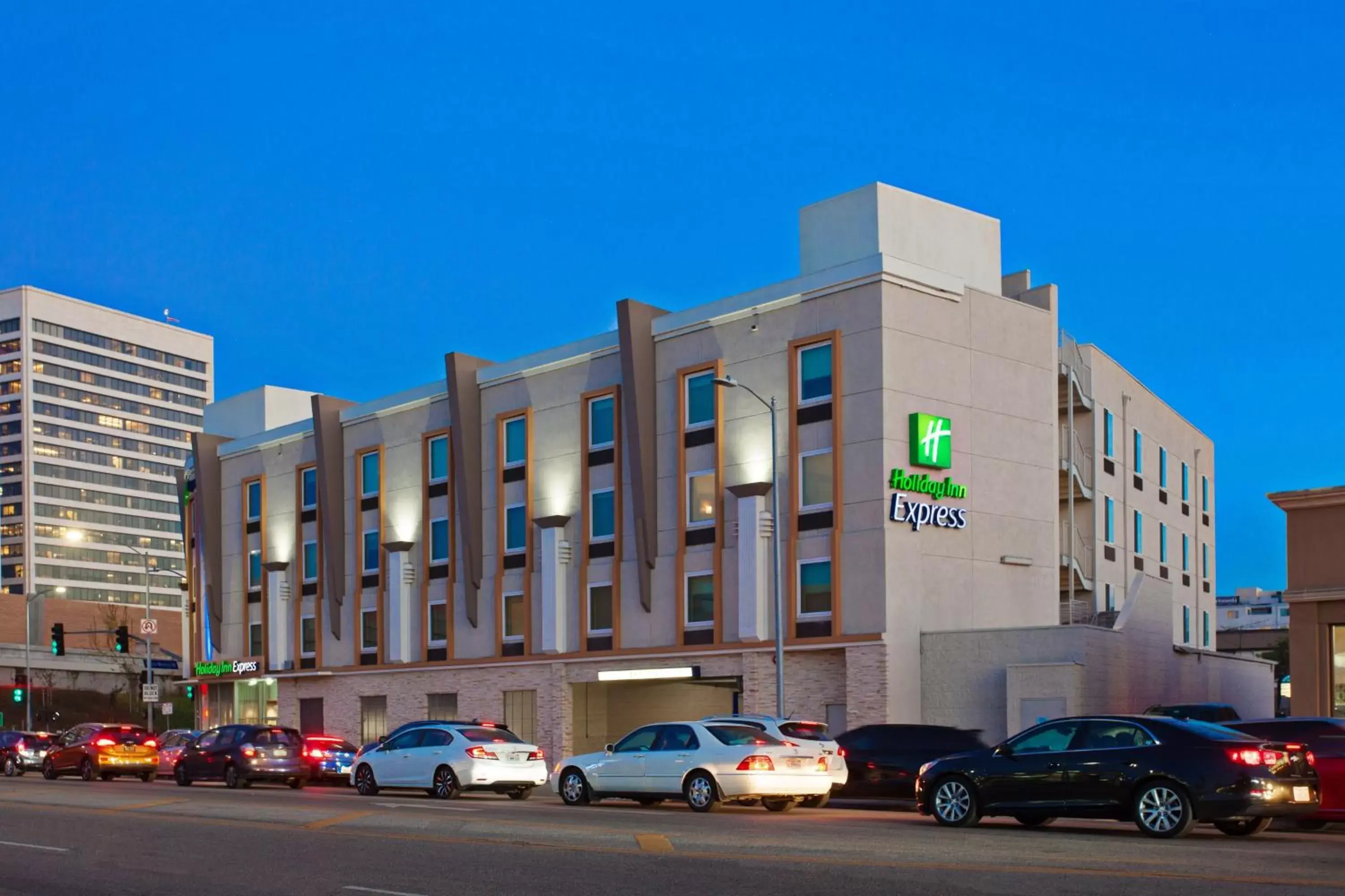 Property Building in Holiday Inn Express West Los Angeles, an IHG Hotel