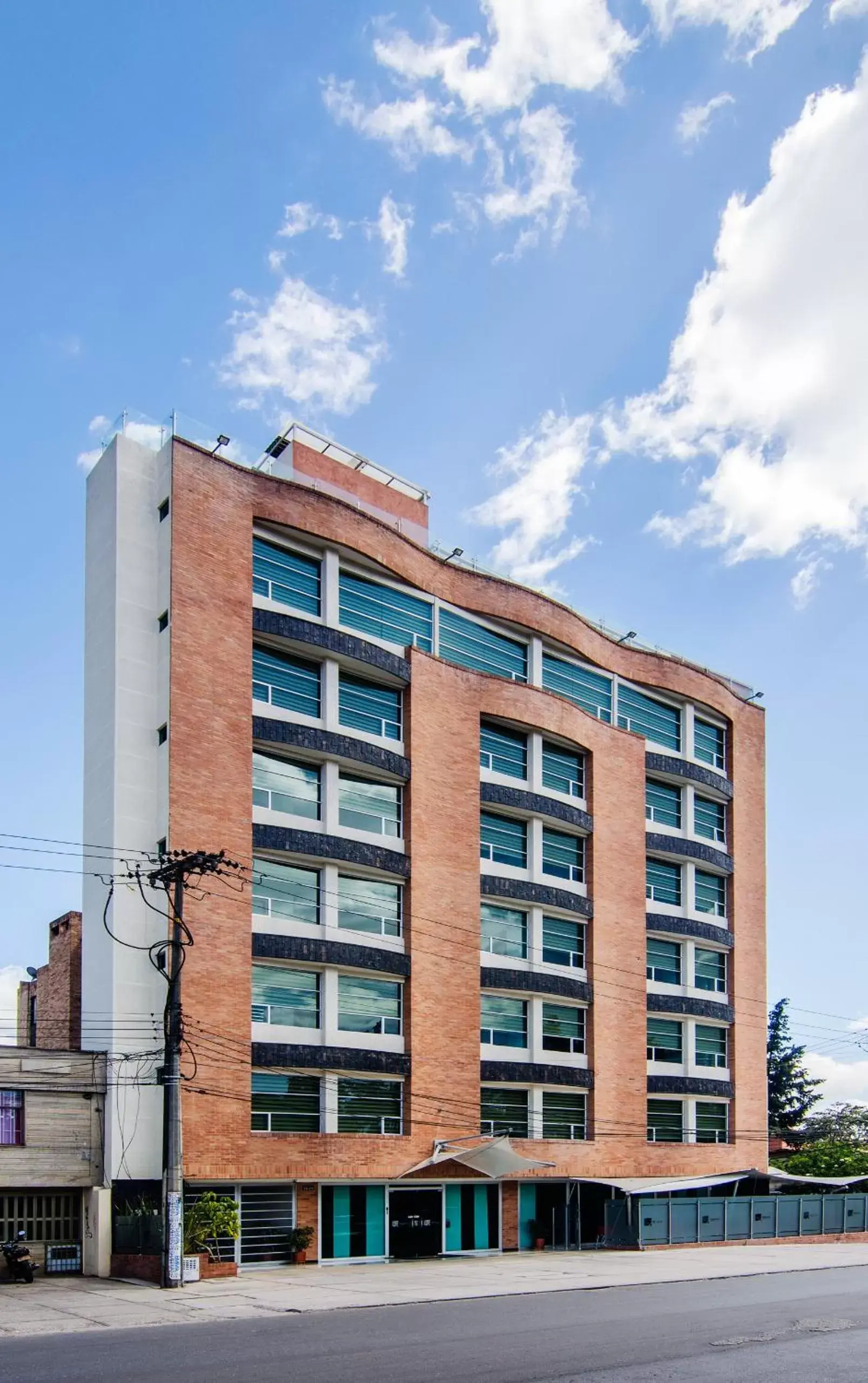 Property Building in Hotel Parque 63