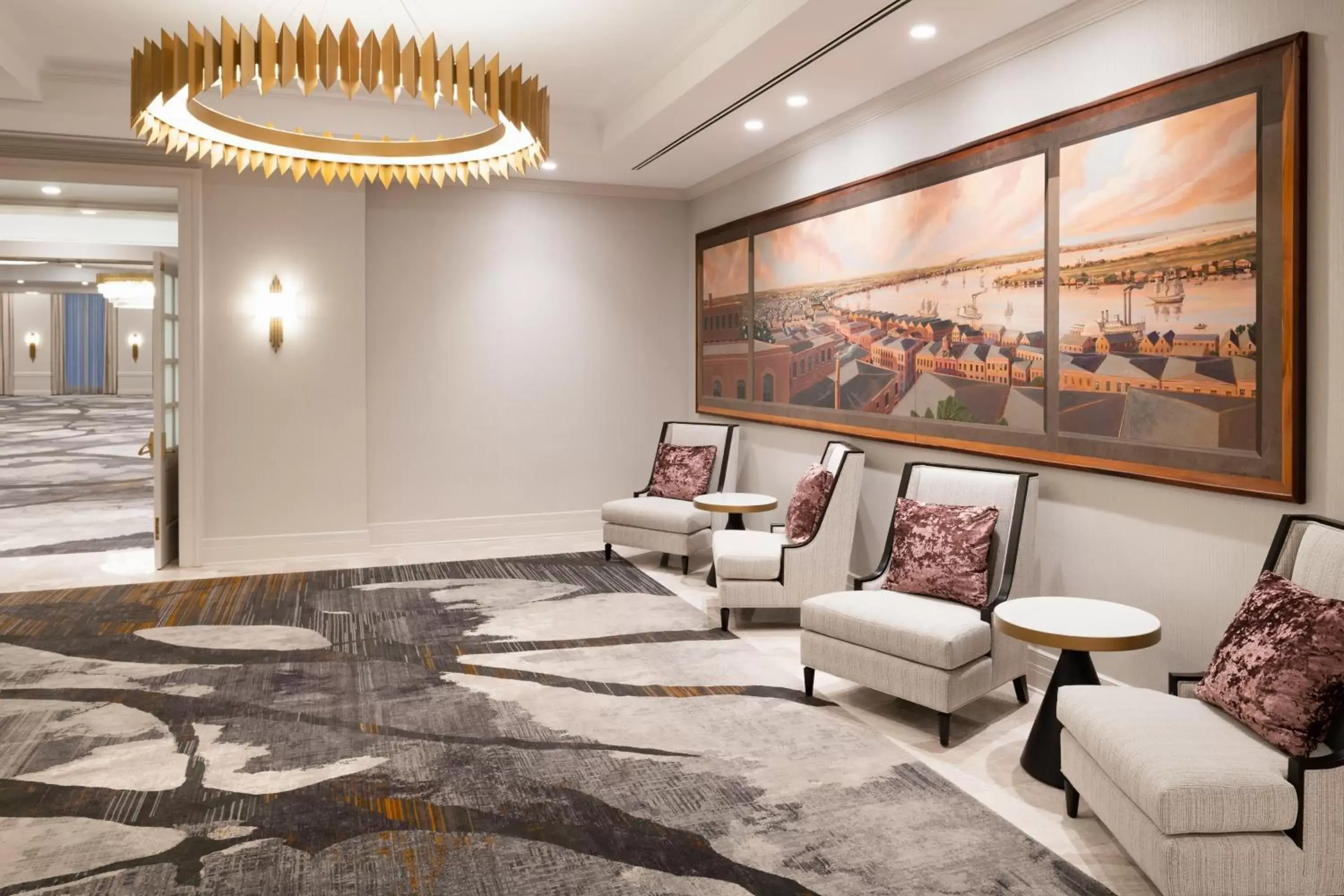 Meeting/conference room, Seating Area in InterContinental New Orleans, an IHG Hotel