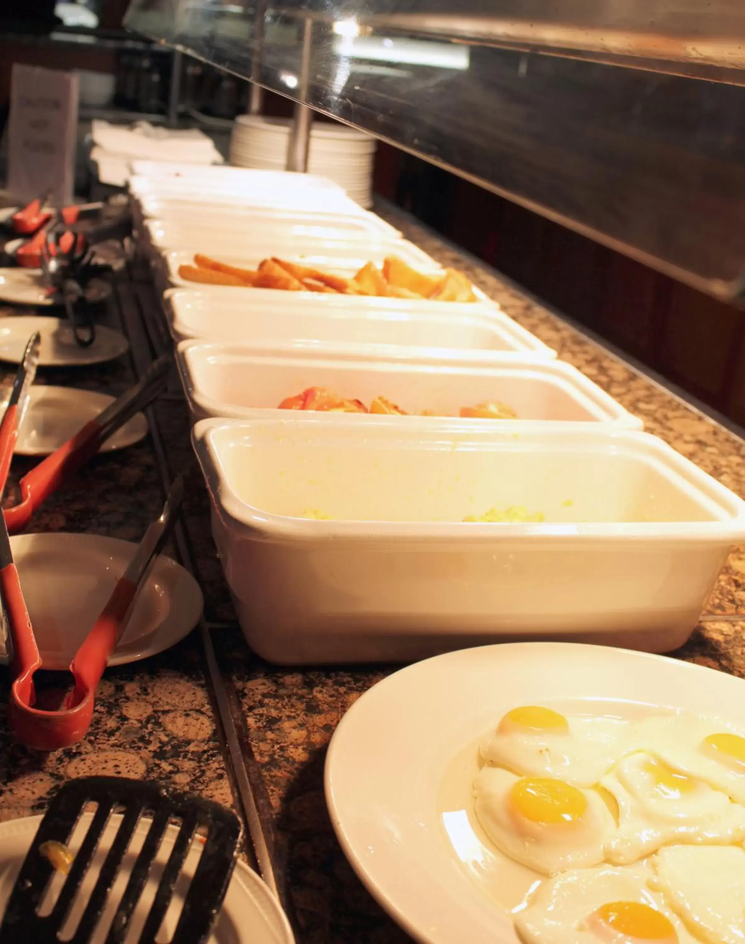 Buffet breakfast, Food in Gomersal Park Hotel & Dream Spa