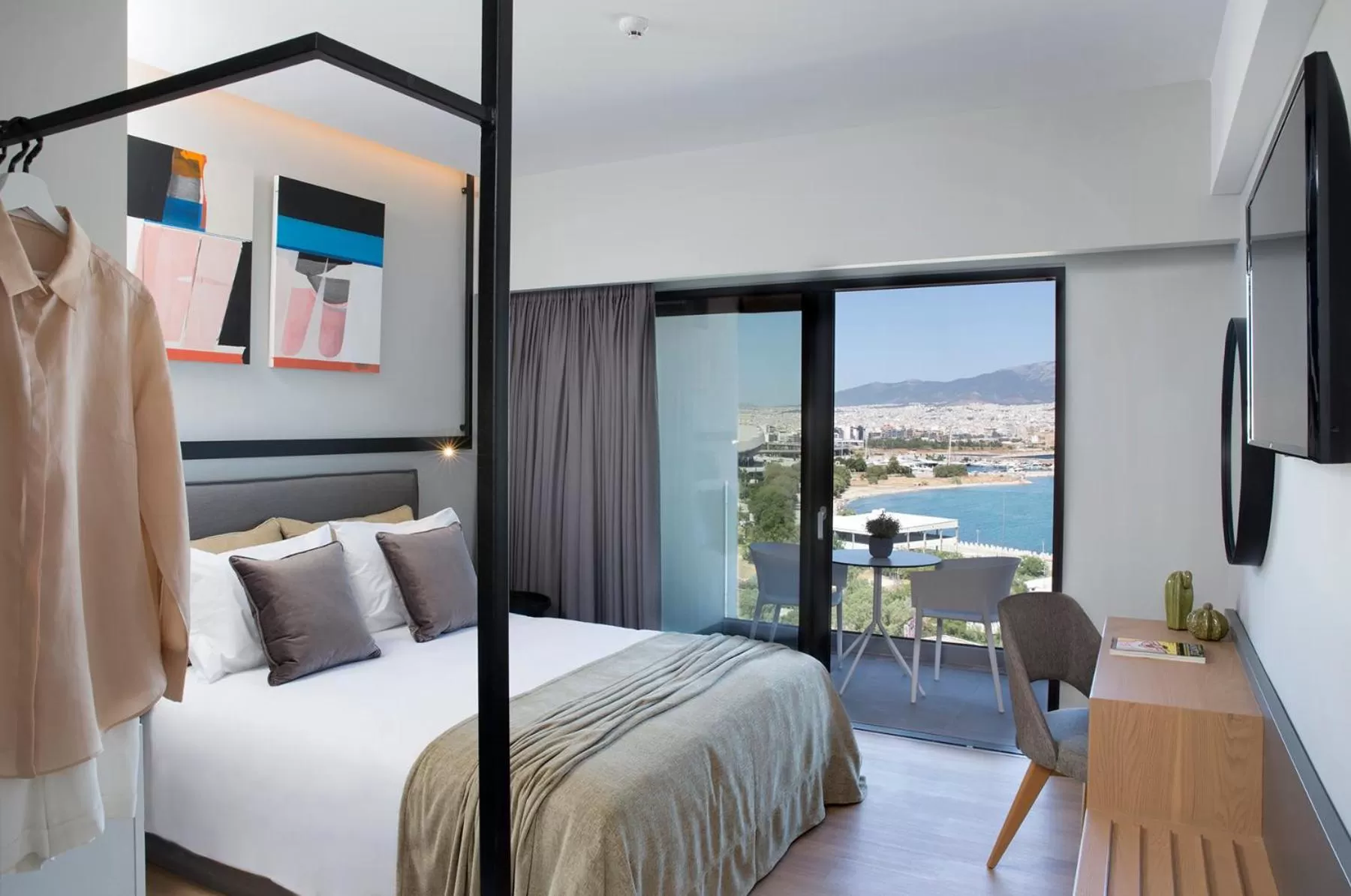 Balcony/Terrace, Bed in The Alex Monte Kastella, Santikos Collection