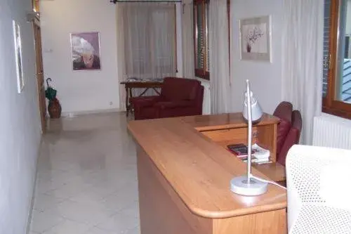 Lobby or reception, Seating Area in Hotel Aldobrandini