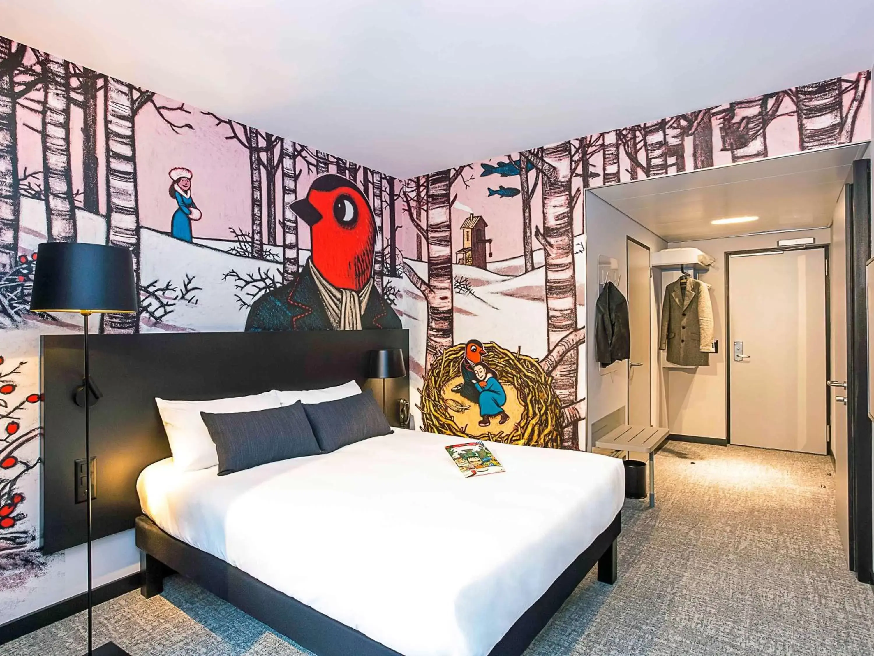 Photo of the whole room, Bed in ibis Styles Genève Carouge