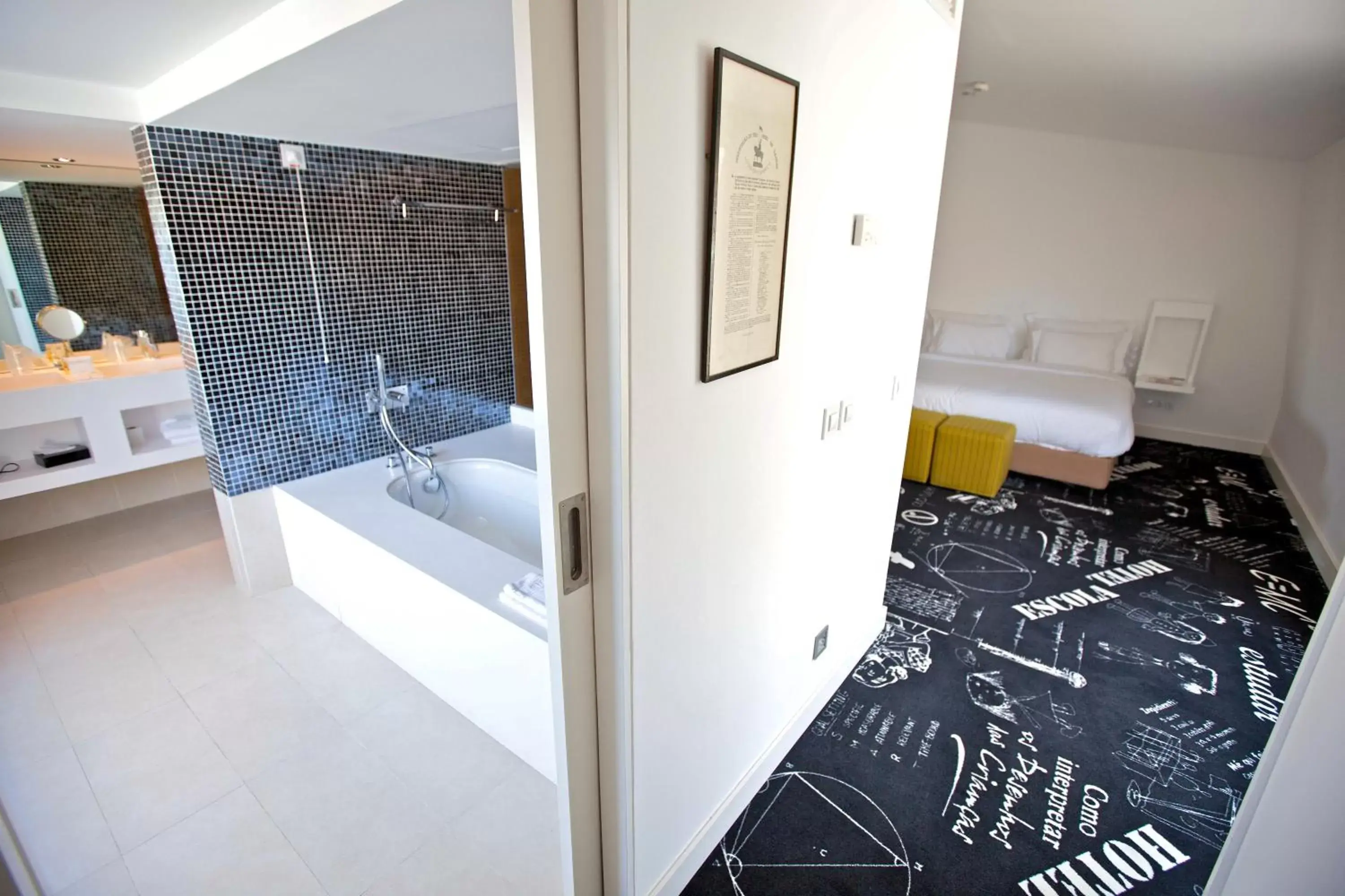 Bathroom in Hotel da Estrela - by Unlock Hotels