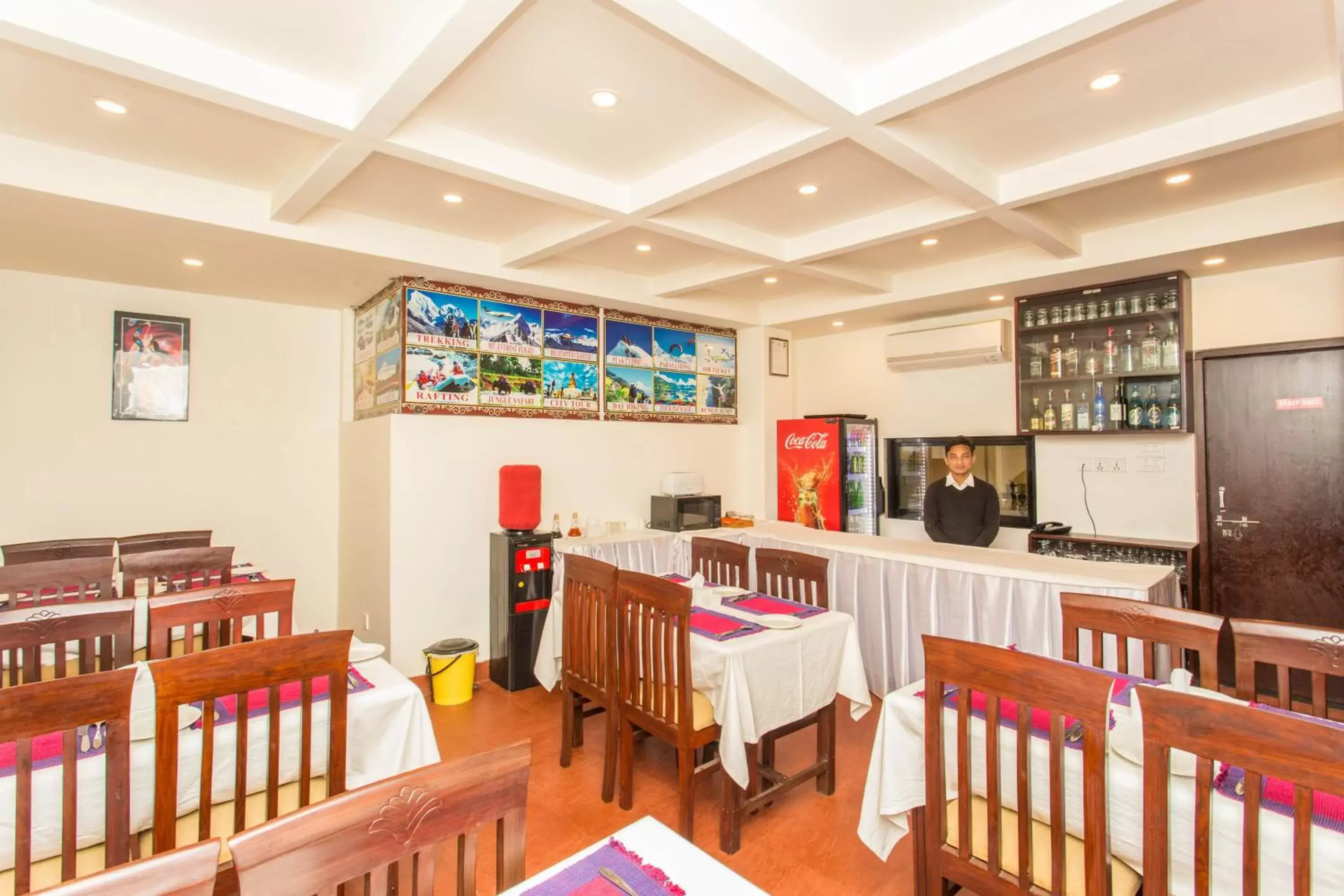 Food and drinks, Restaurant/Places to Eat in Hotel Jay Suites