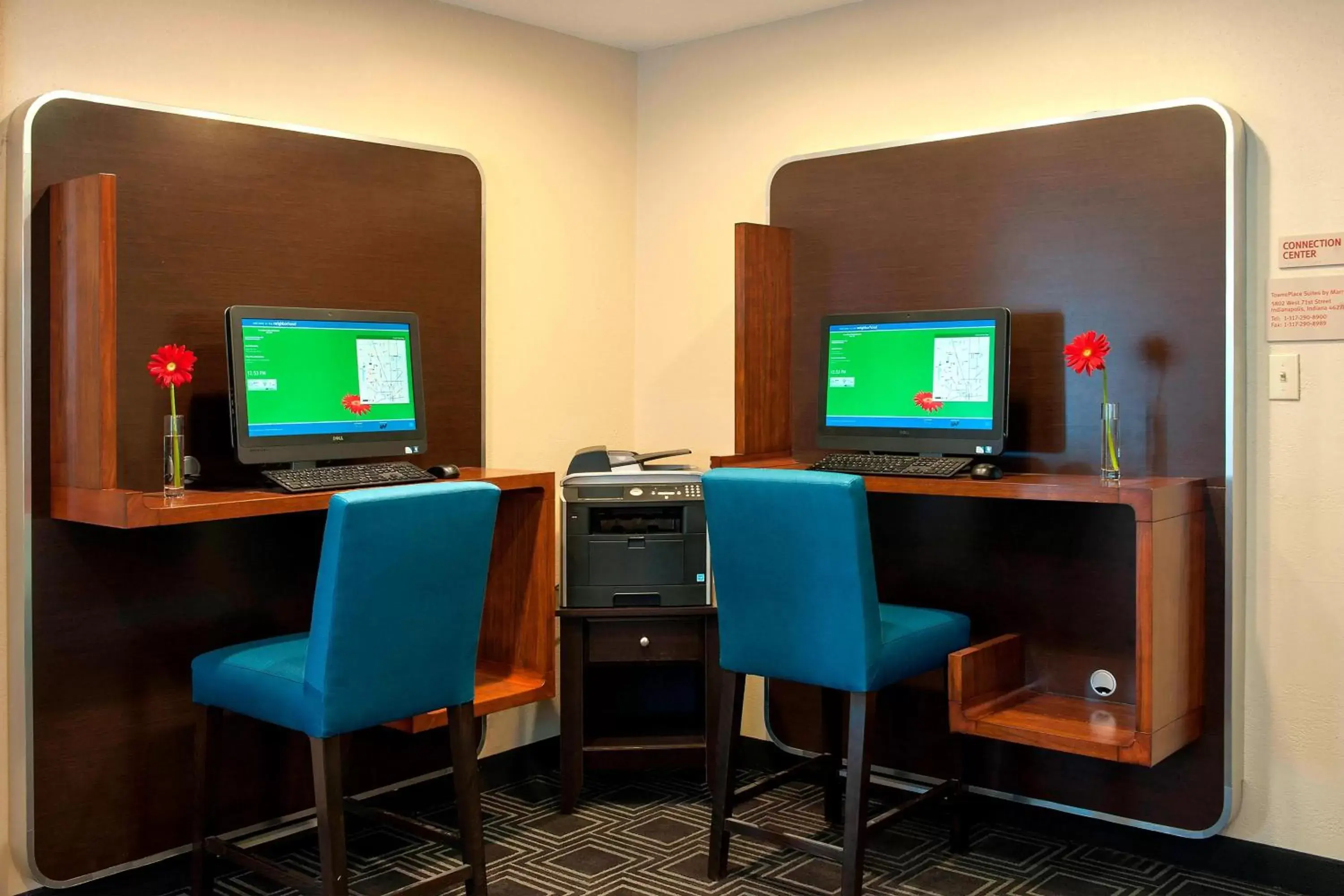 Business facilities in TownePlace Suites Indianapolis Park 100