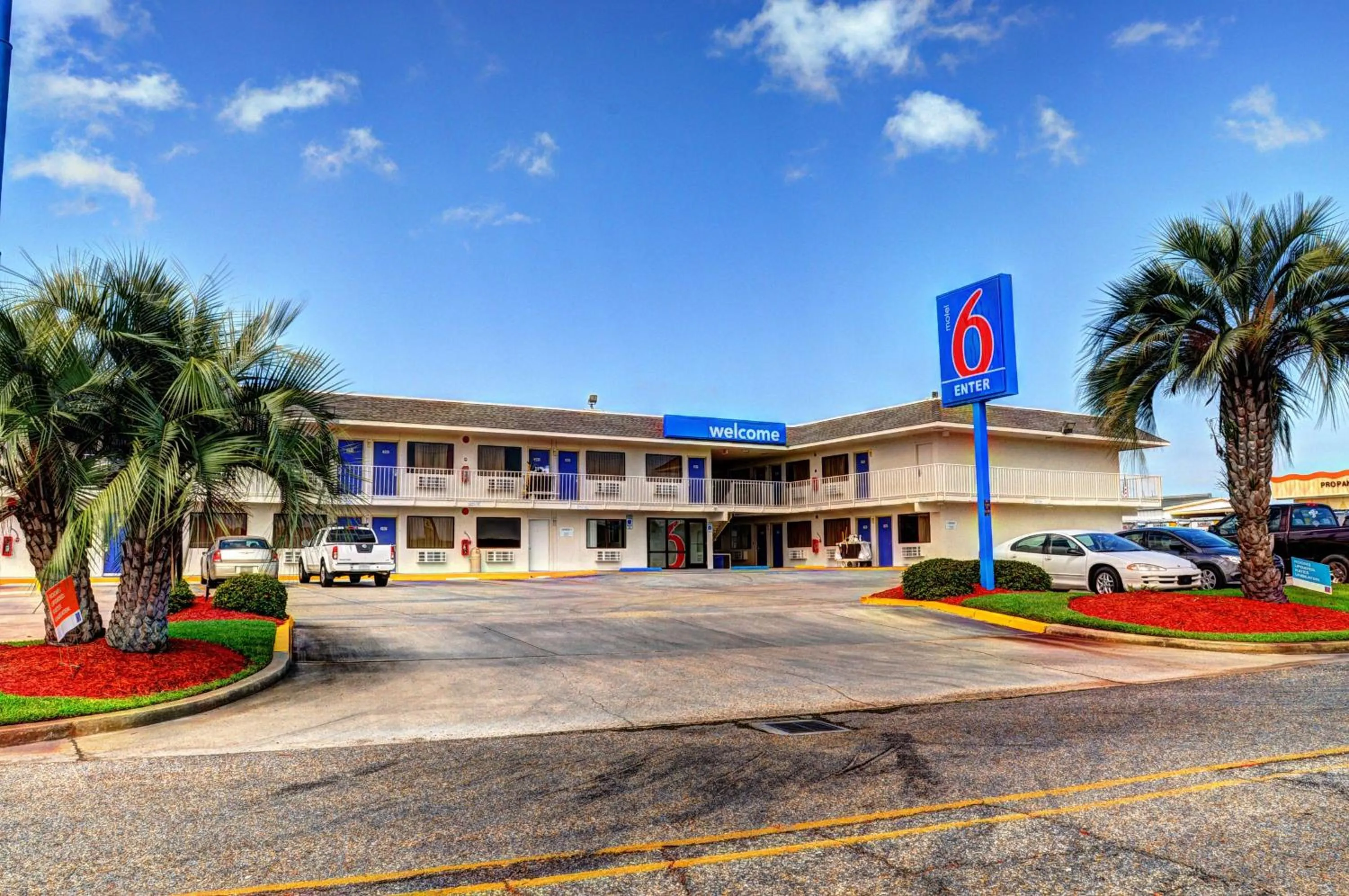 Property building in Motel 6-Slidell, LA - New Orleans