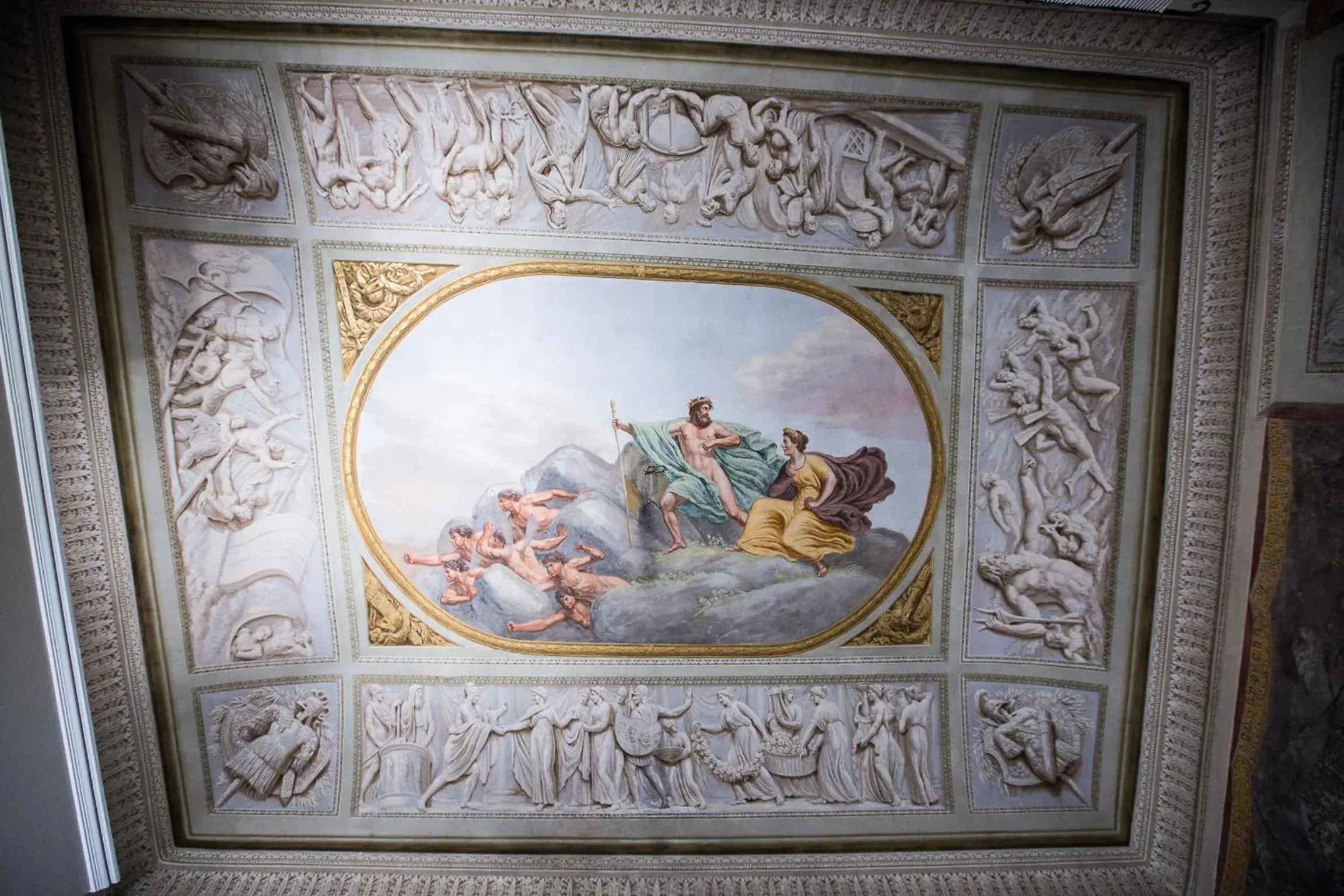 Decorative detail in Hotel Burchianti
