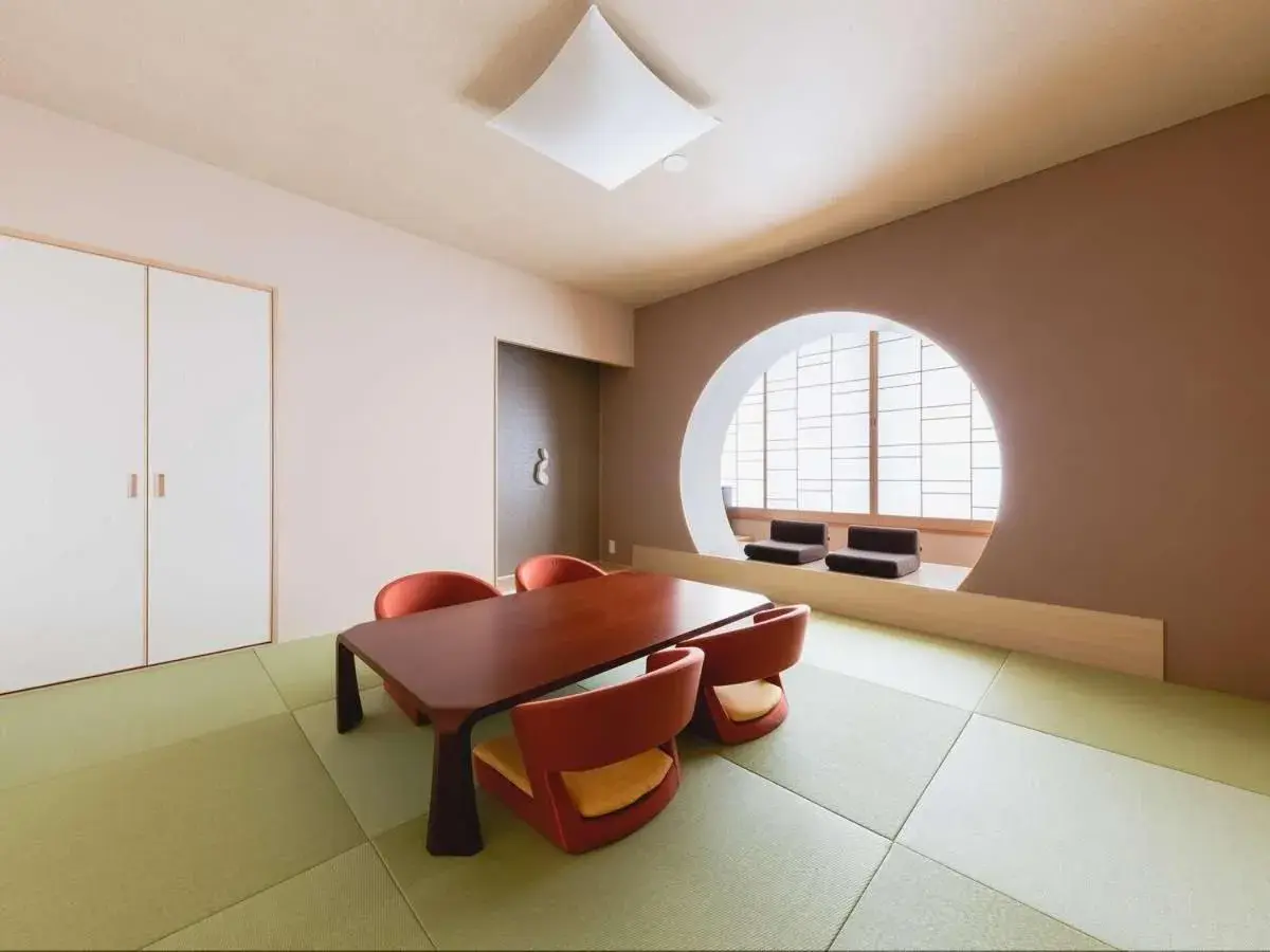 Bedroom in Arima Kirari