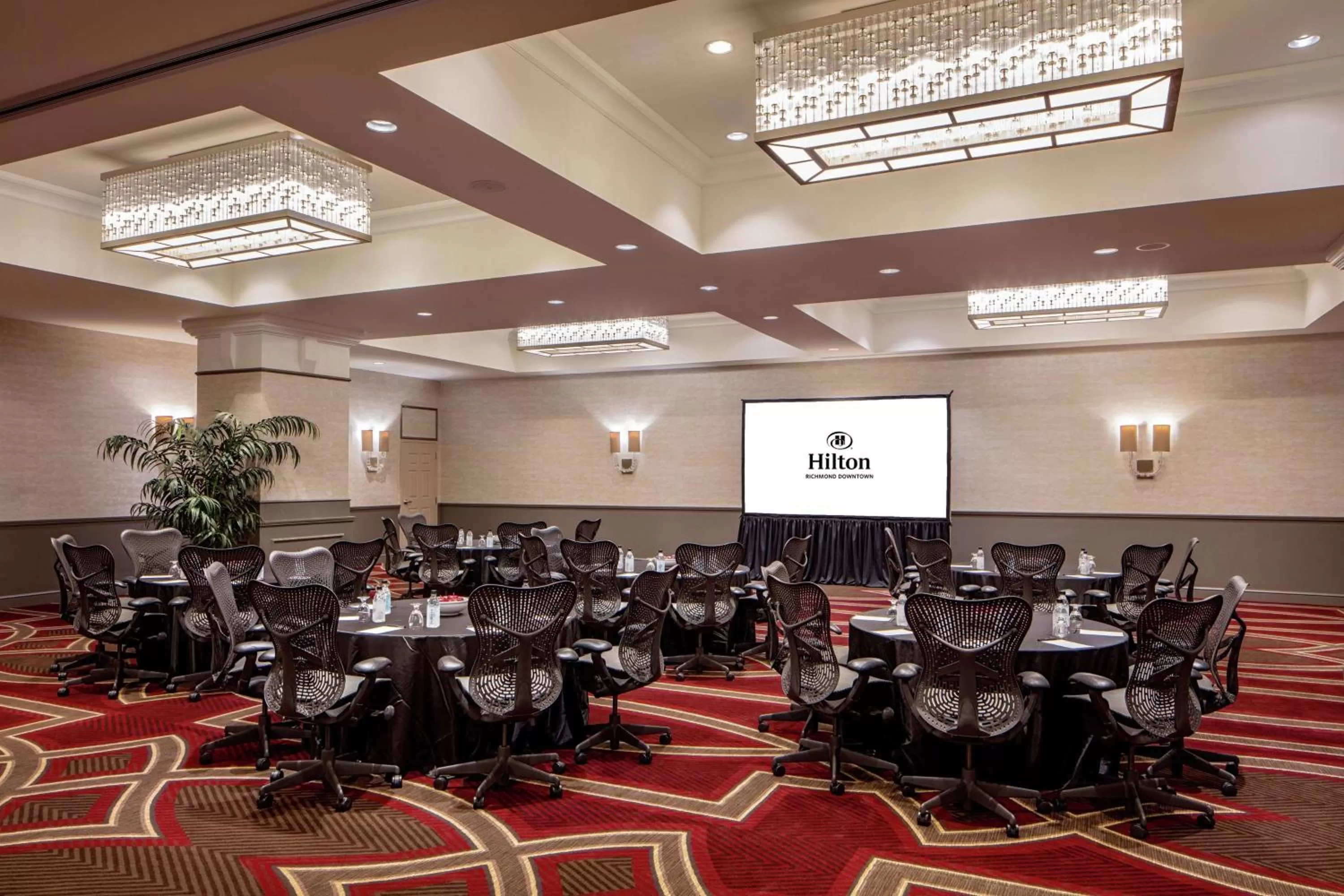 Meeting/conference room in Hilton Richmond Downtown