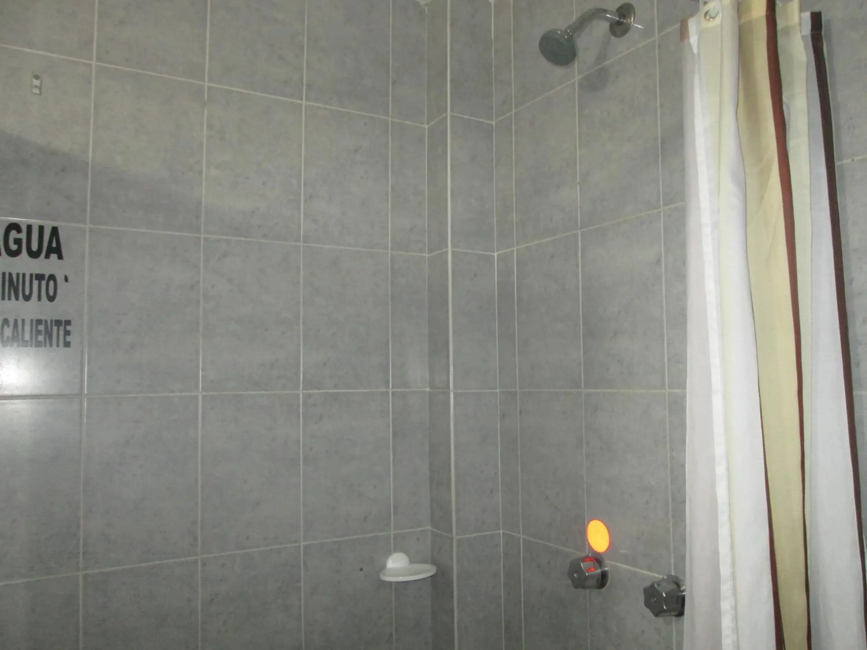 Shower, Bathroom in Posada Arny