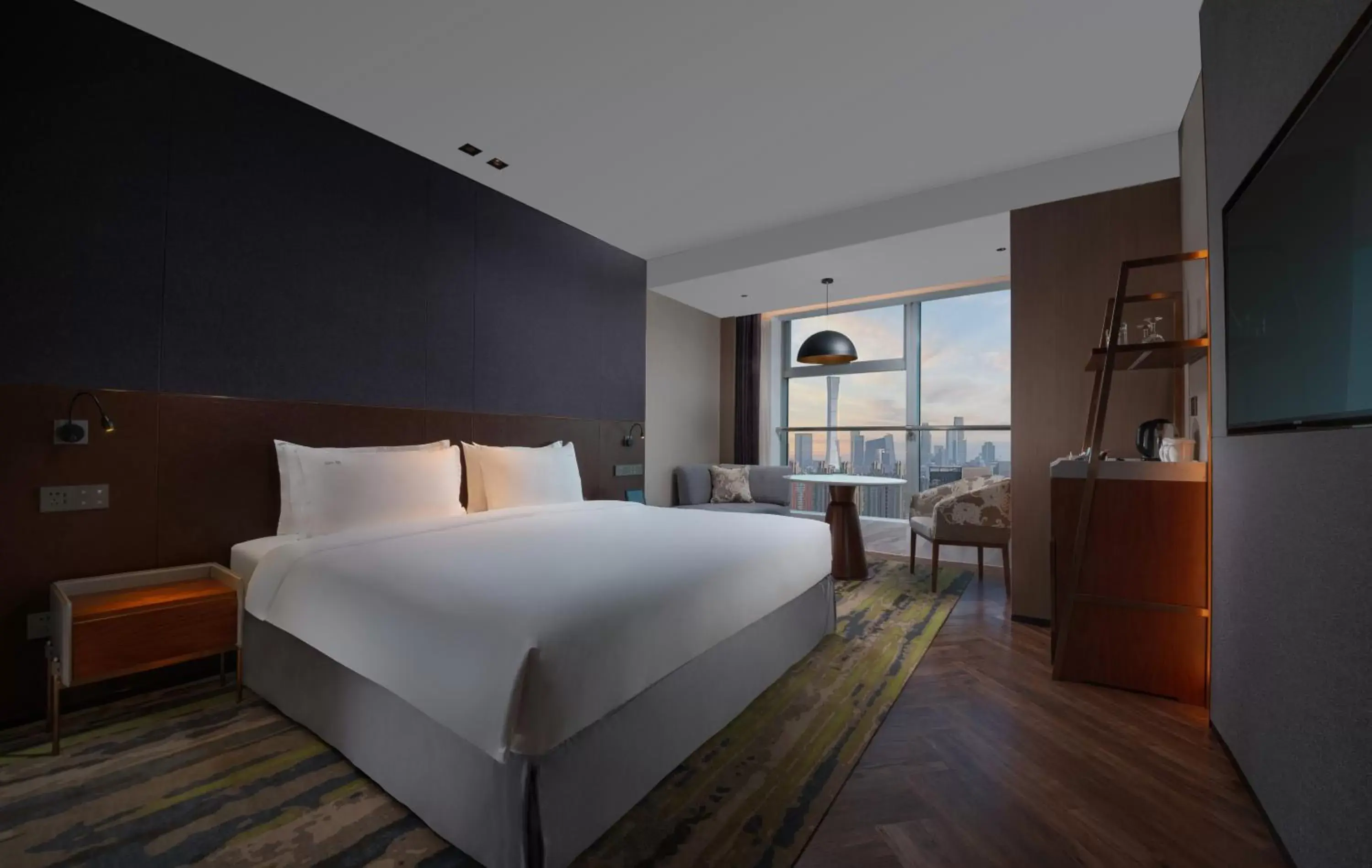 Bedroom in Holiday Inn Beijing Focus Square, an IHG Hotel