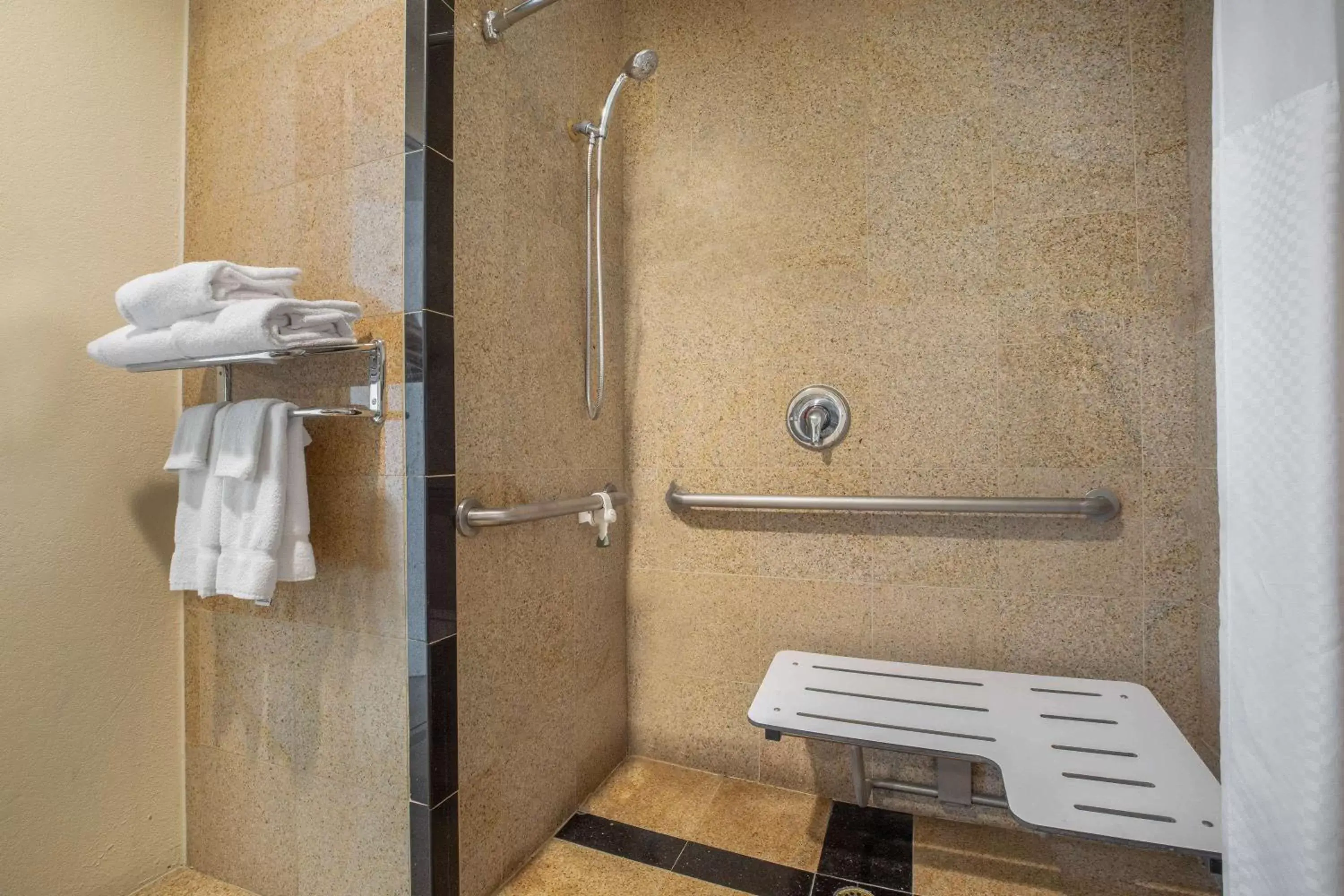 Shower, Bathroom in Baymont by Wyndham Tehachapi
