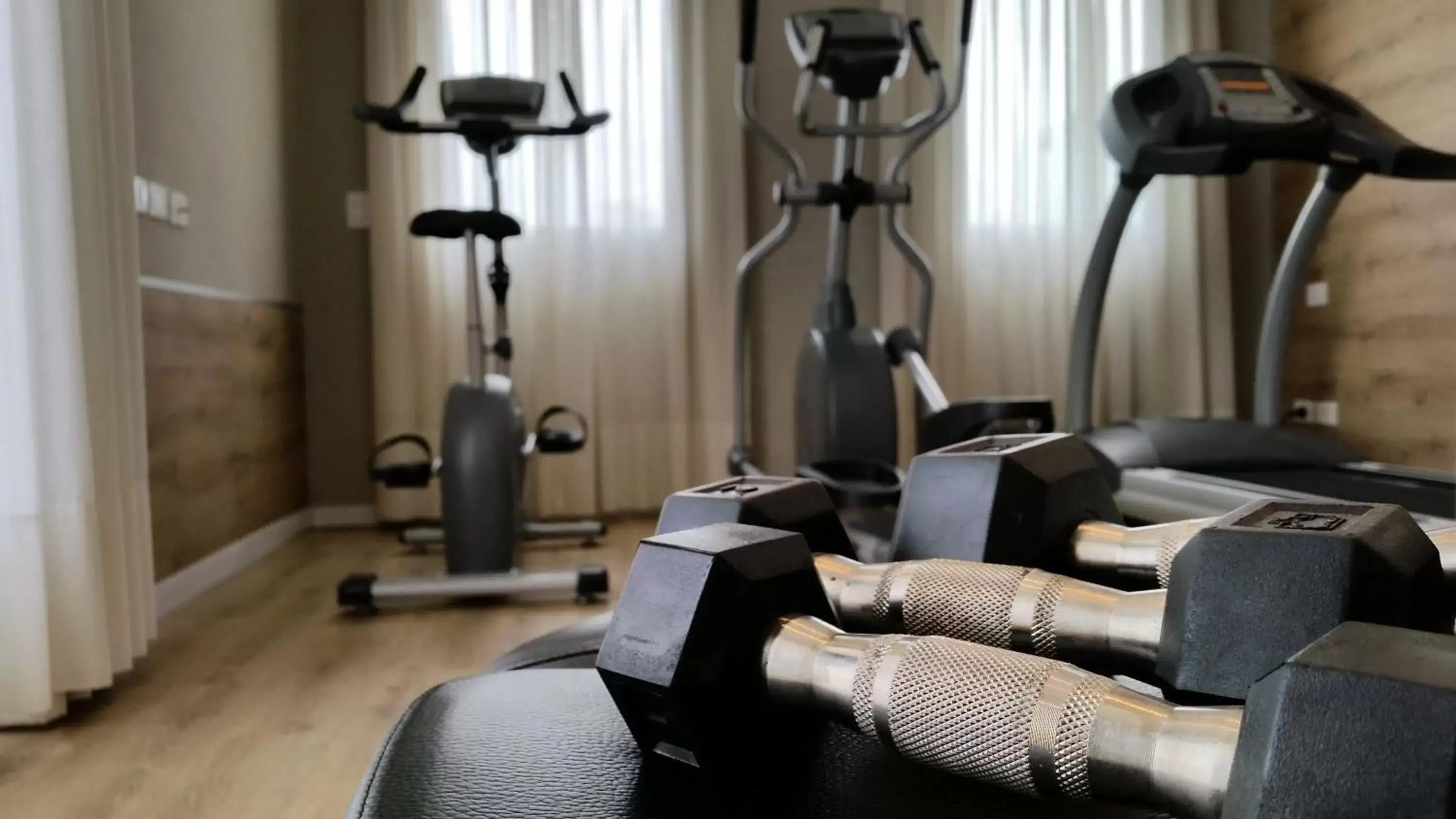 Fitness centre/facilities in Smart Hotel Montevideo Fitness centre/facilities in Smart Hotel Montevideo