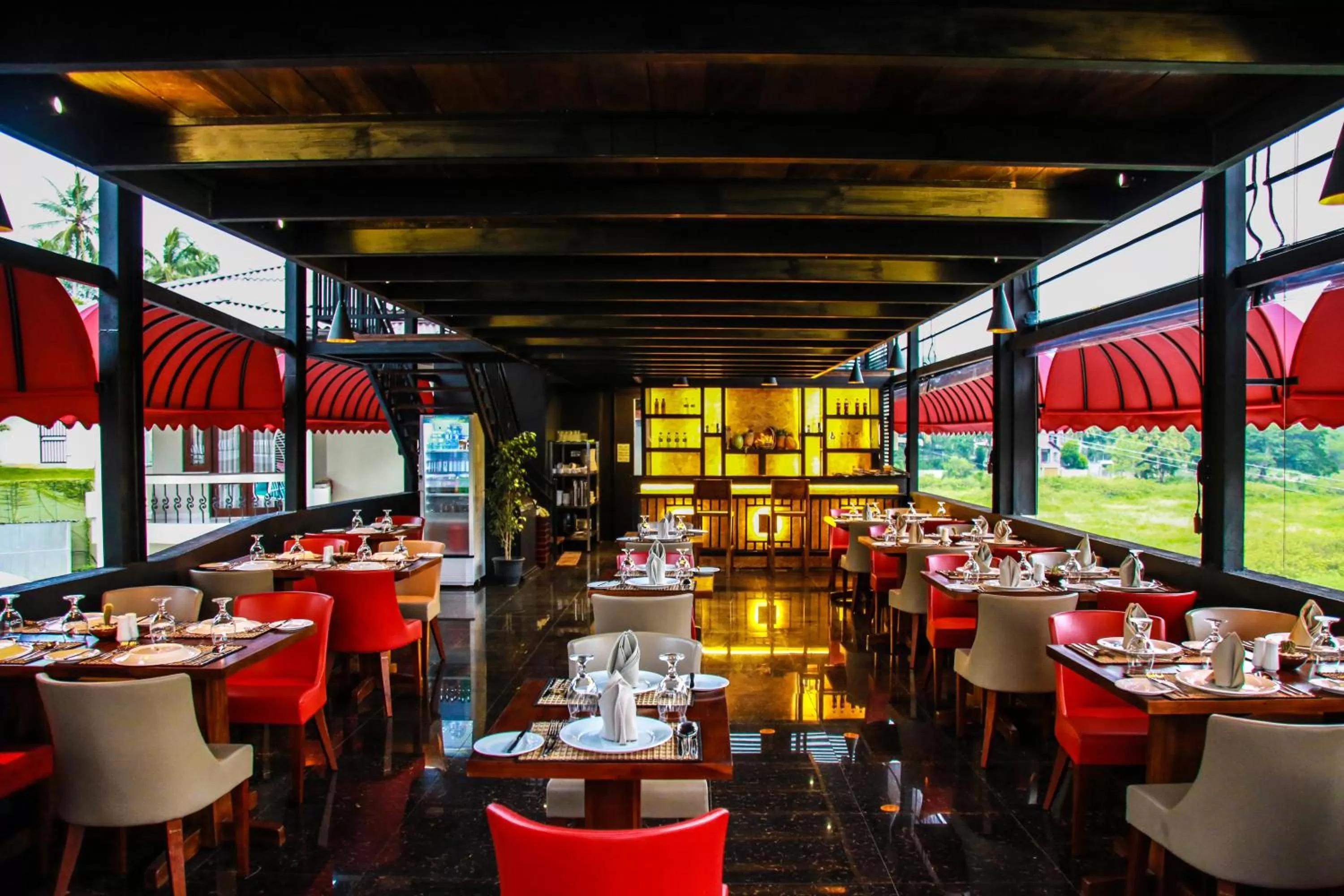 Restaurant/Places to Eat in Royal Classic Resort