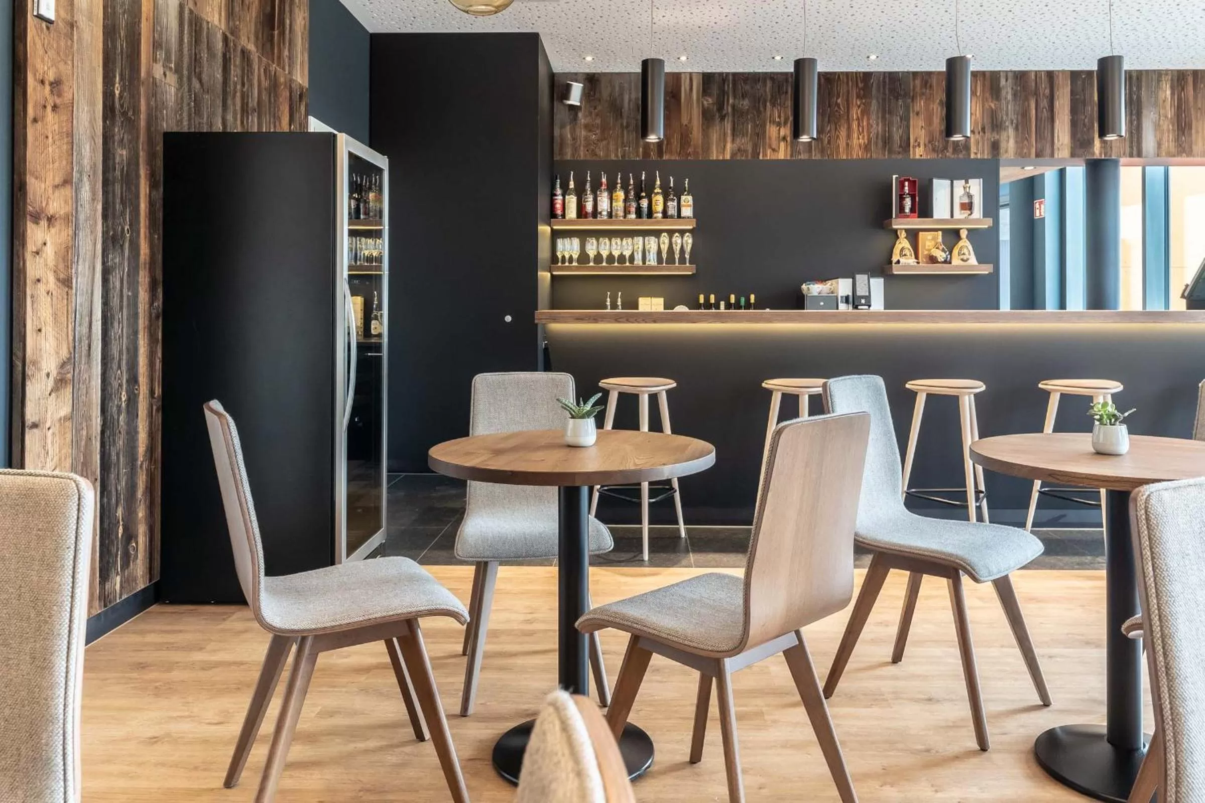 Lounge or bar in Augsburg Hotel Sonnenhof