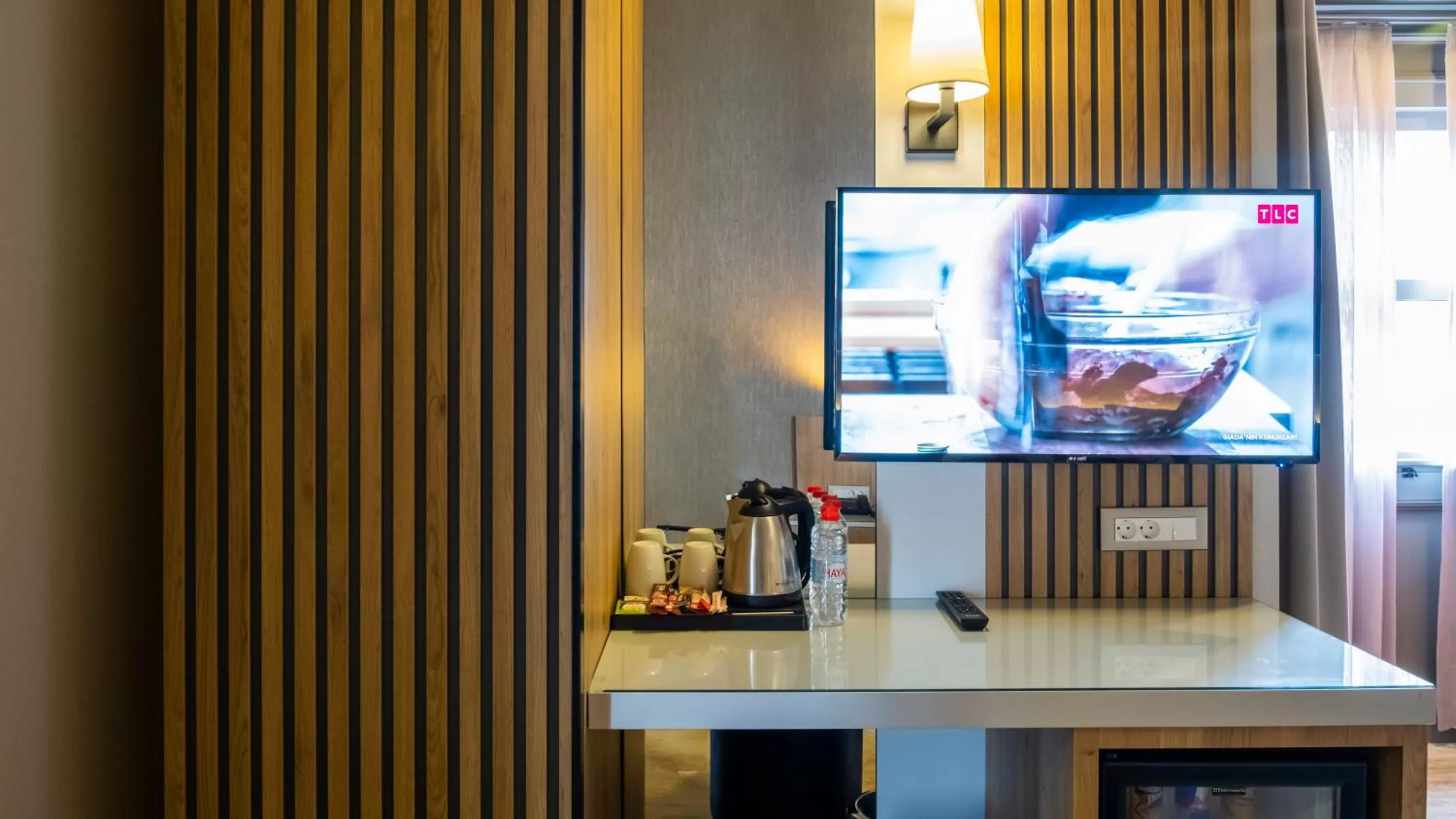 TV/Entertainment Center in Ariel Hotel Alaçatı