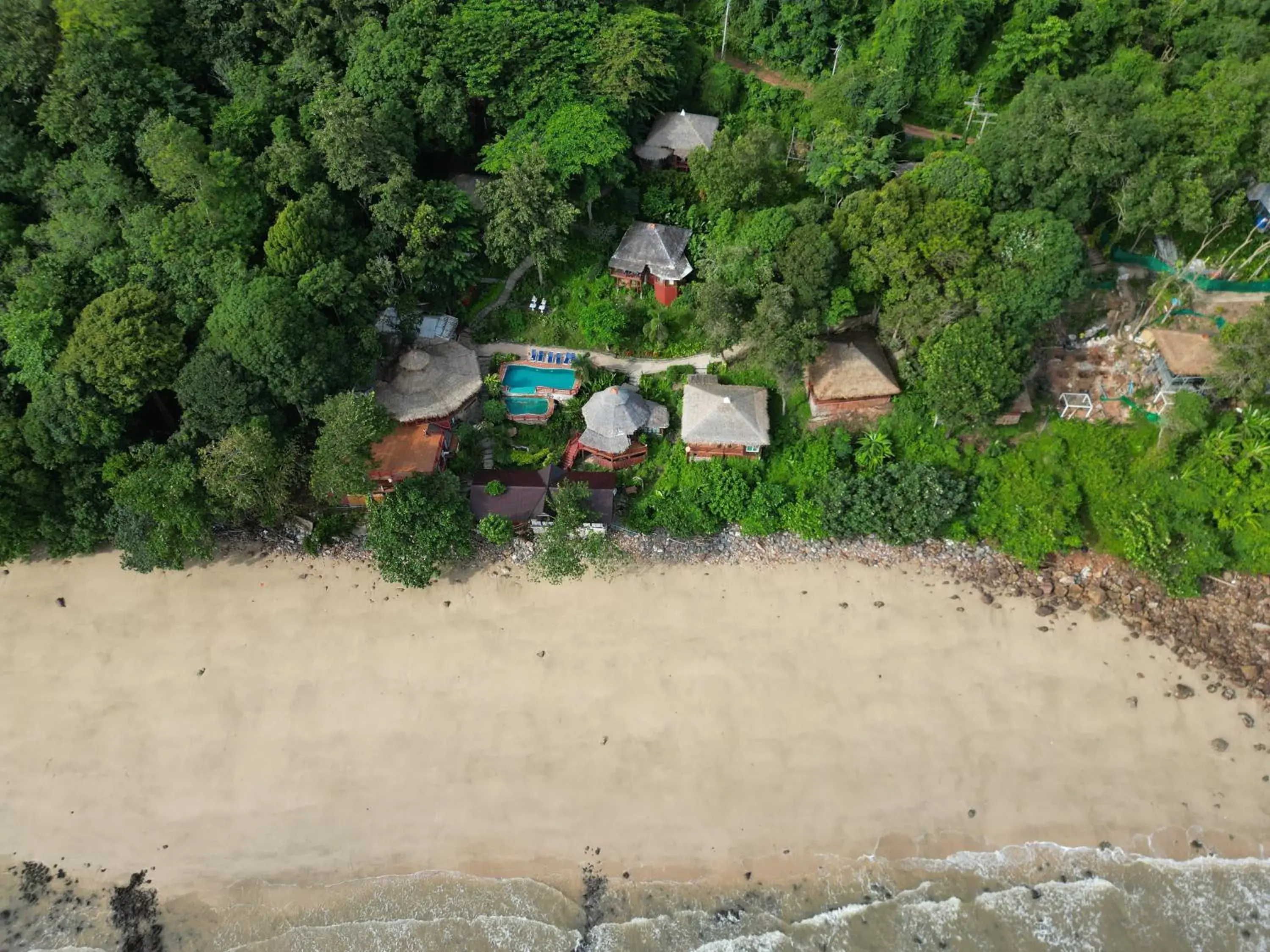 View (from property/room), Bird's-eye View in Koh Jum Resort