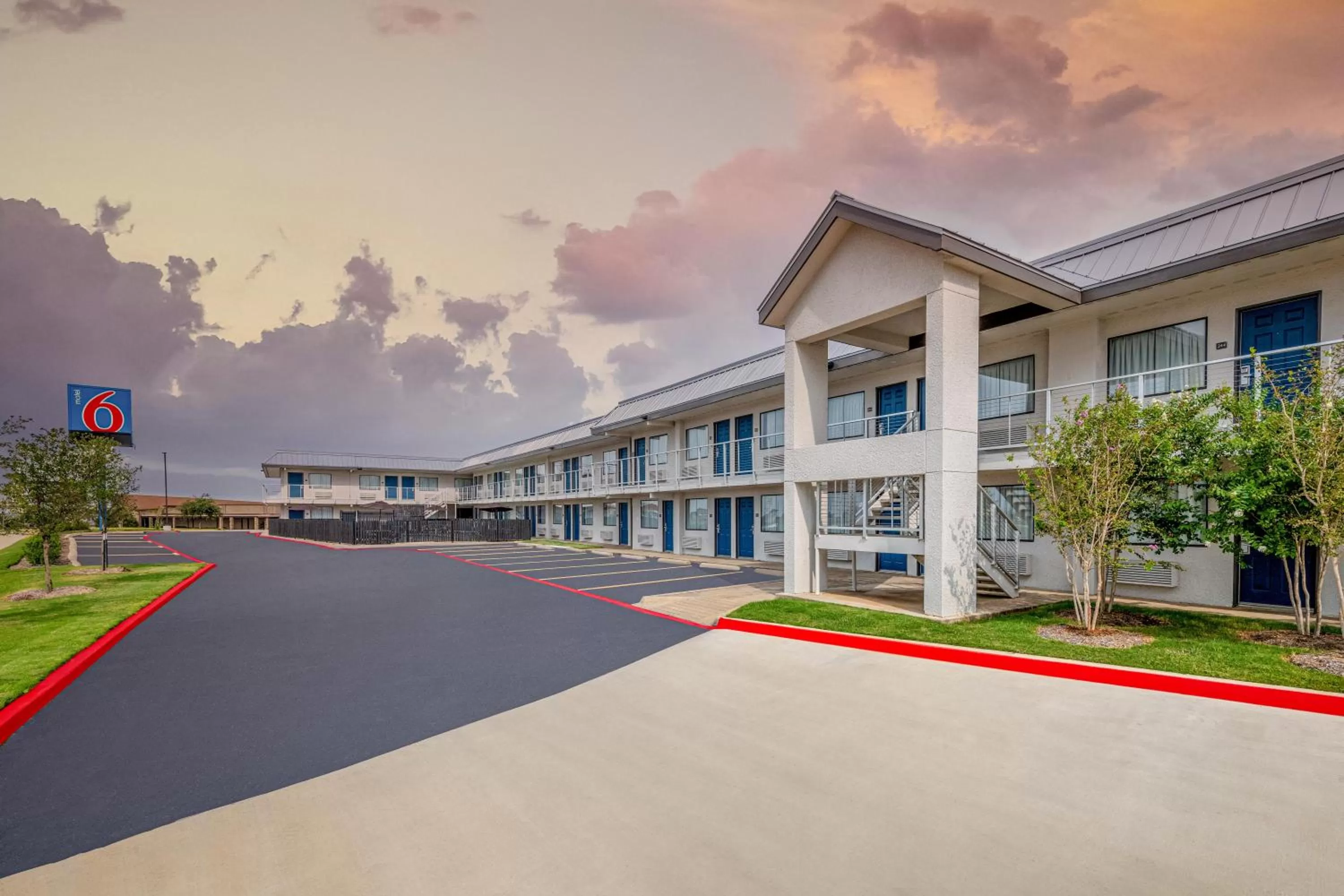 Facade/entrance in Motel 6-Euless, TX - Dallas