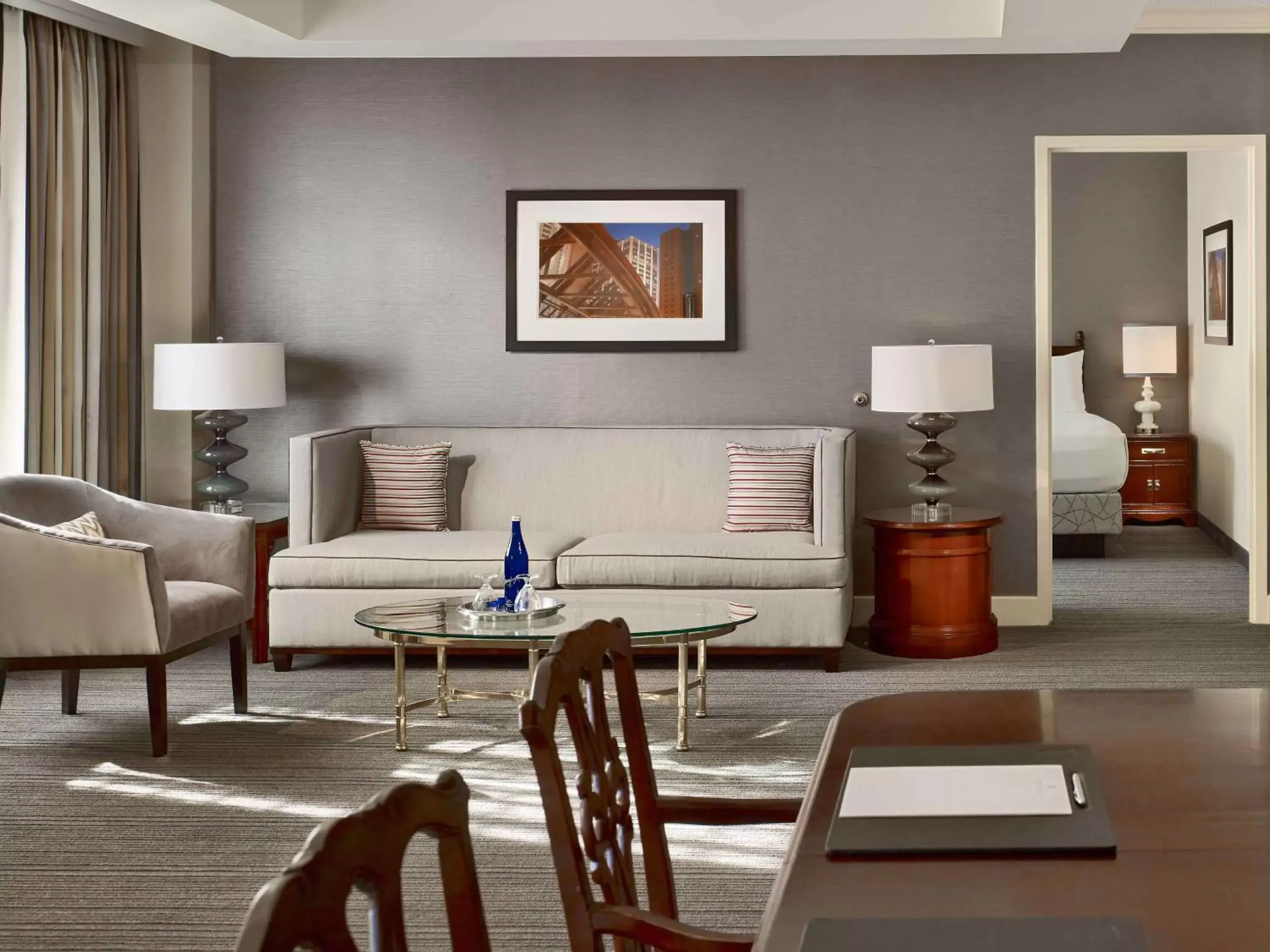 Living room, Seating Area in Sonesta Hotel Gwinnett Place Atlanta
