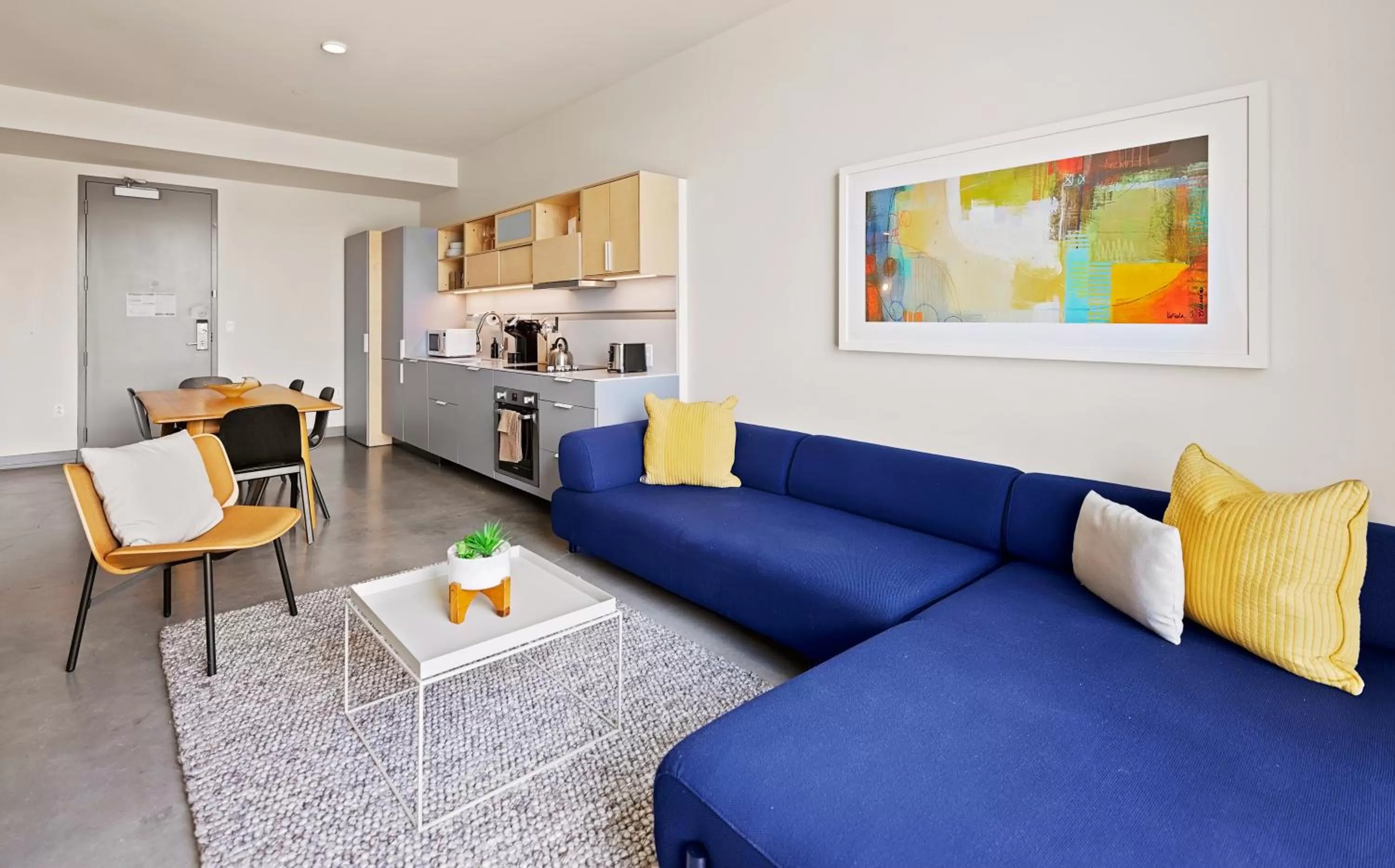 Kitchen or kitchenette in Placemakr Wedgewood-Houston - South Nashville