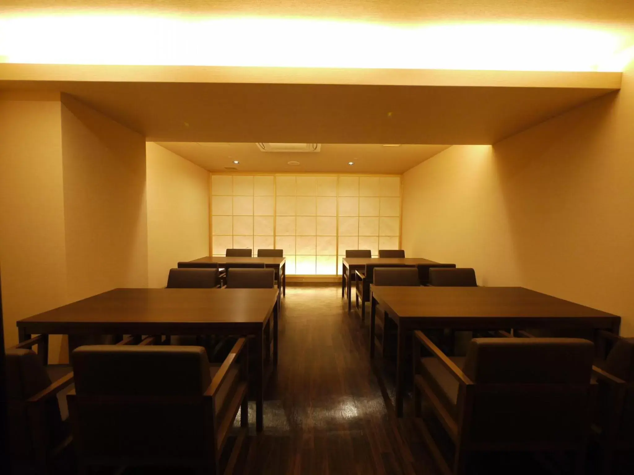 Restaurant/places to eat in Himeji Castle Grandvrio Hotel