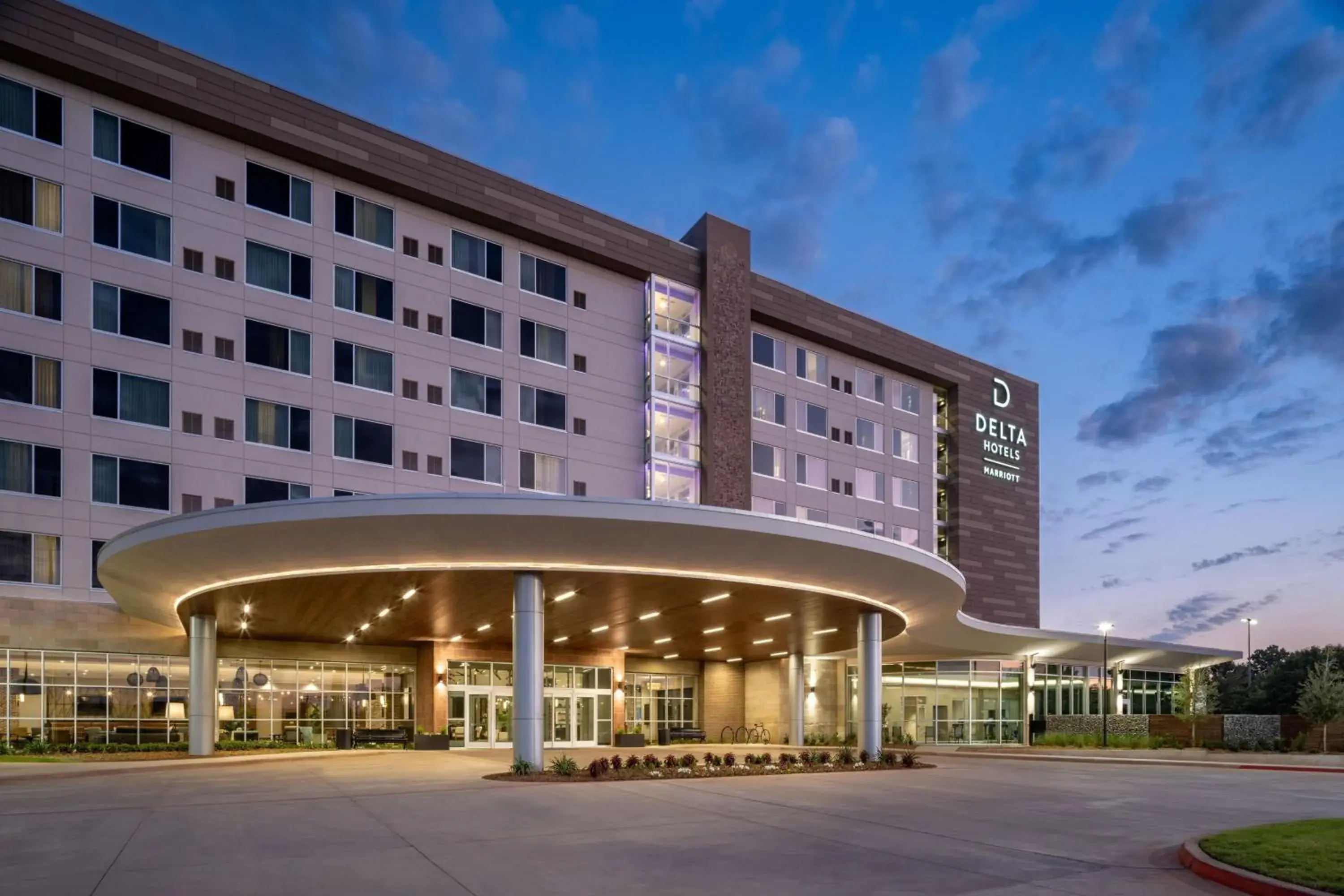 Property Building in Delta Hotels by Marriott Wichita Falls Convention Center