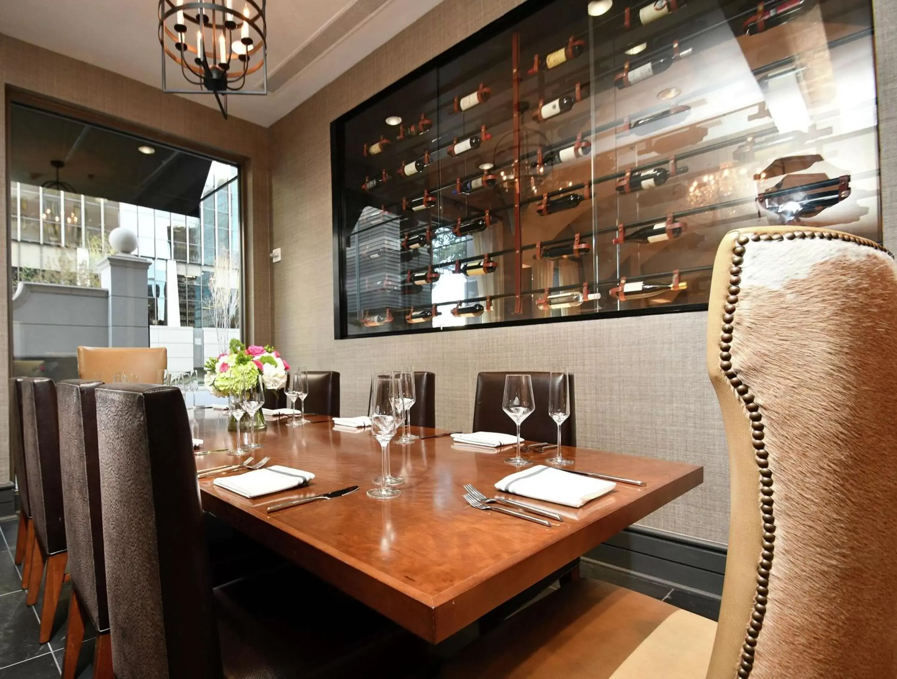 Restaurant/places to eat in Hilton Dallas-Park Cities Restaurant/places to eat in Hilton Dallas-Park Cities