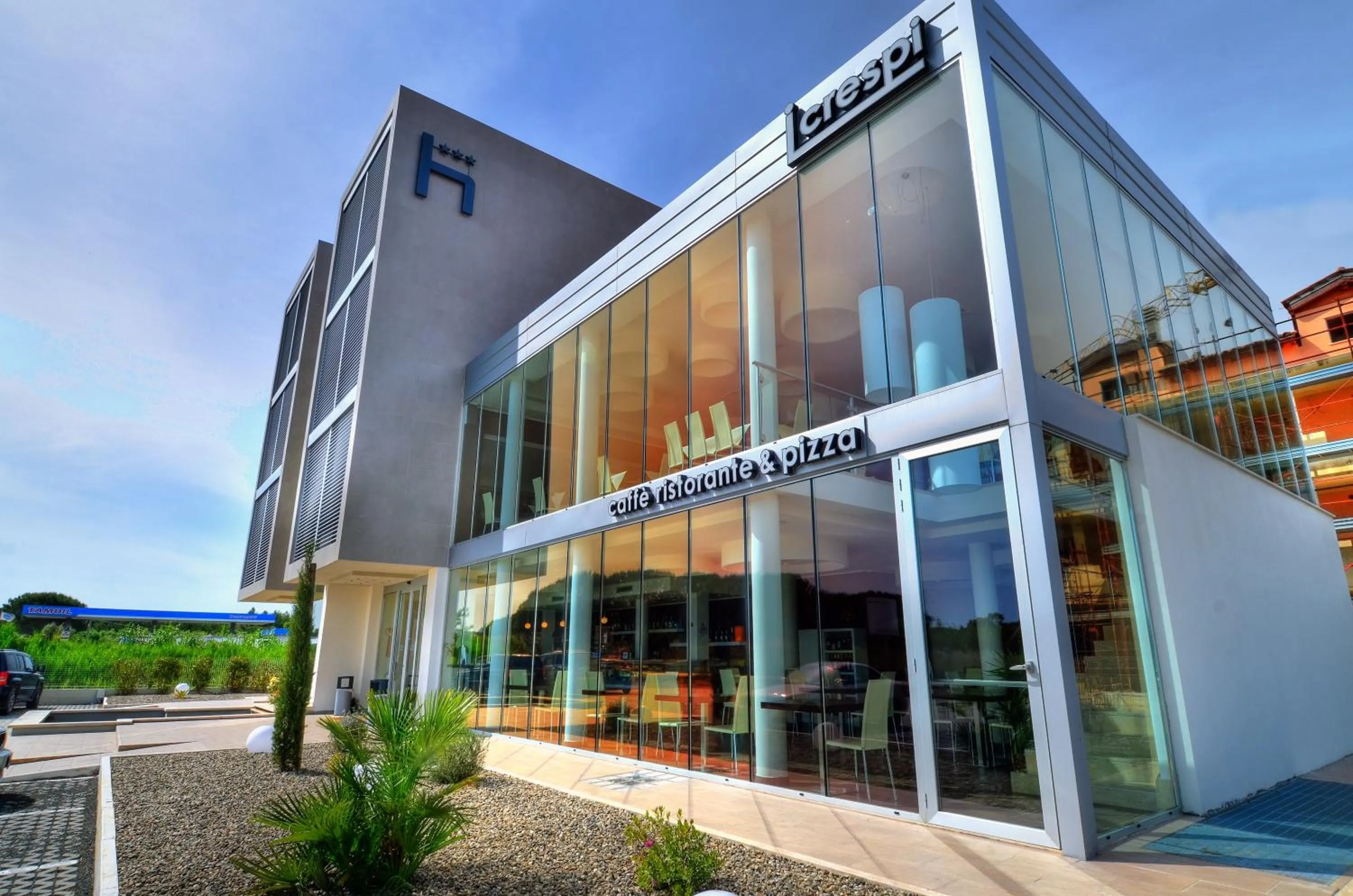 Facade/entrance in Hotel I Crespi