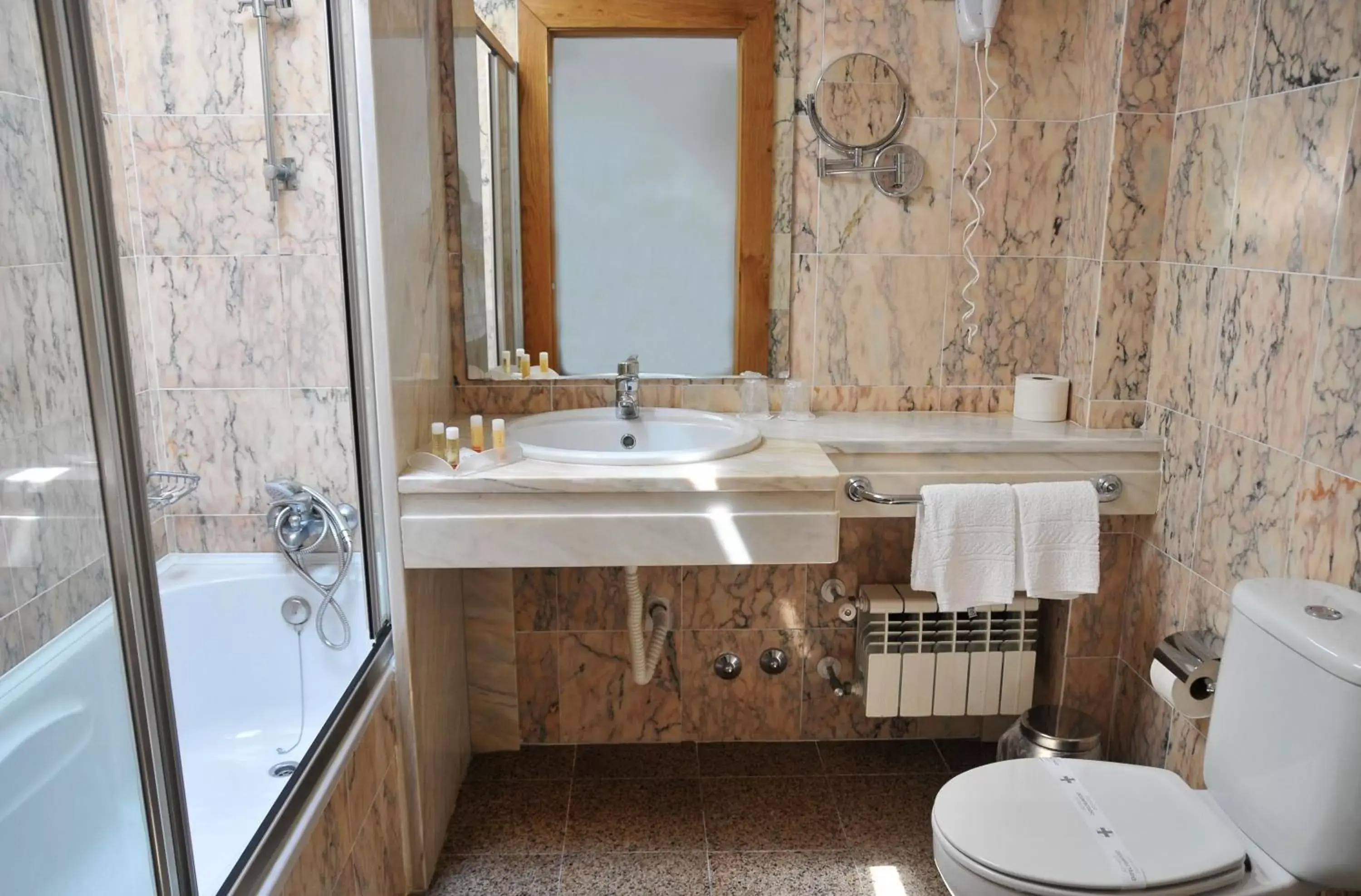 Bathroom in Miramar Hotel Spa & Apartments