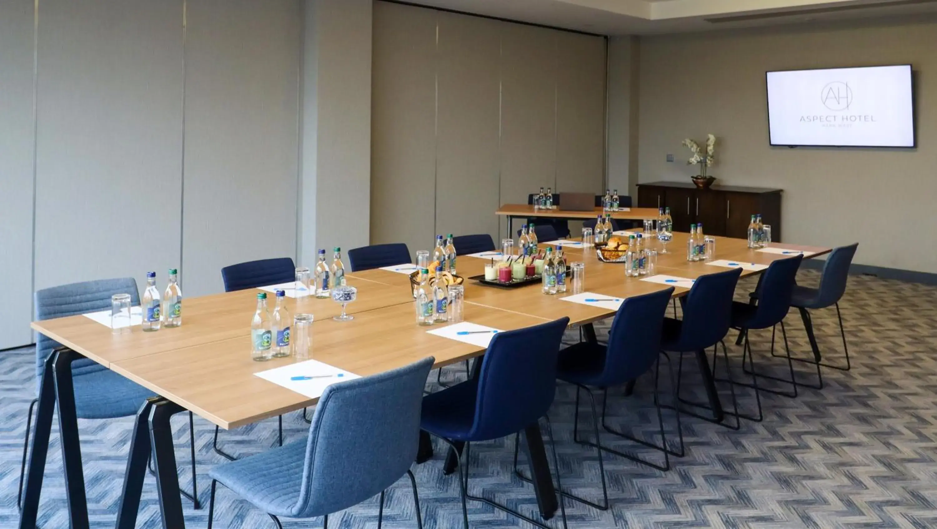 Meeting/conference room in Aspect Hotel Park West