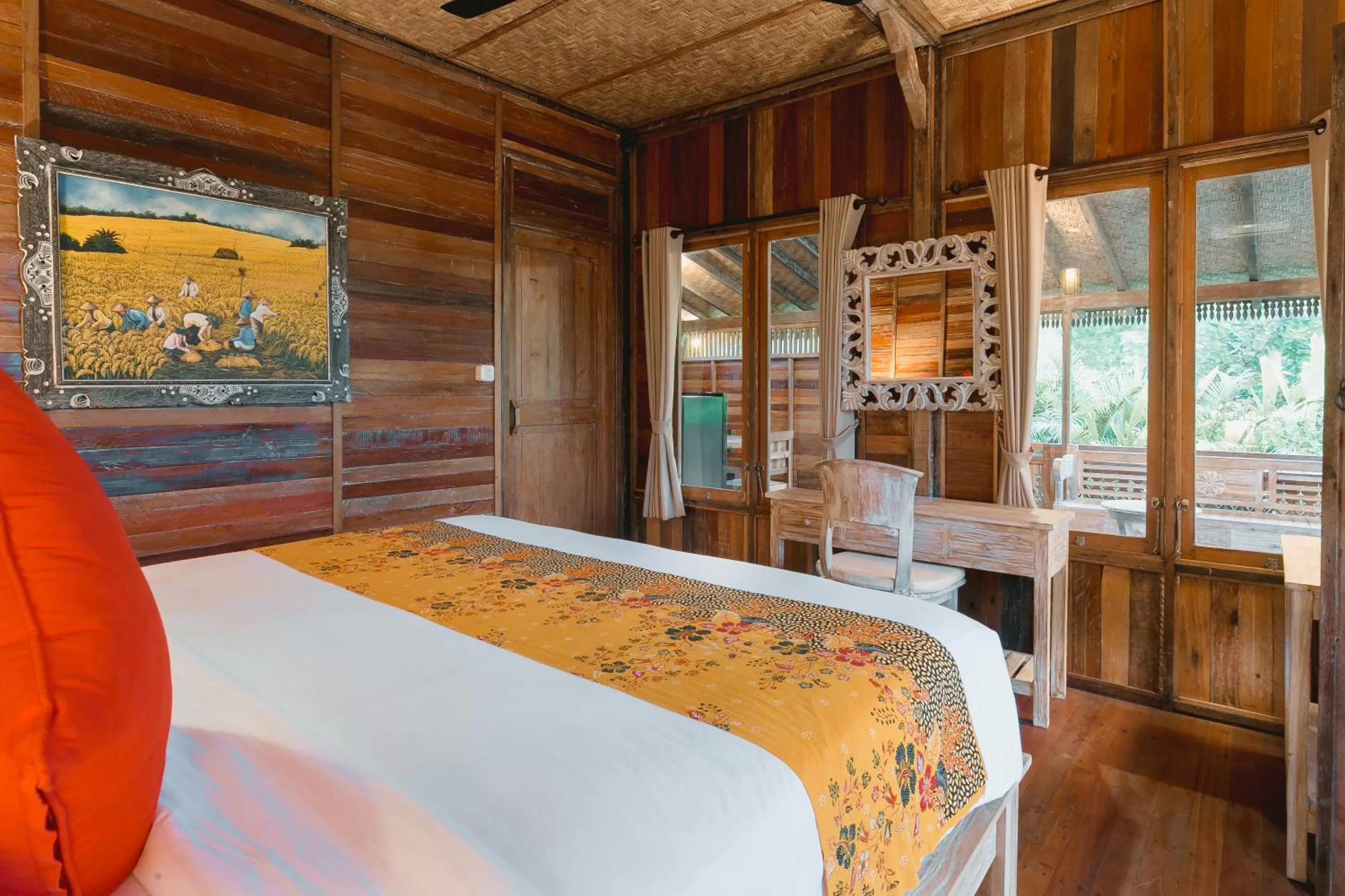 Bed in Nauna Villa Ubud