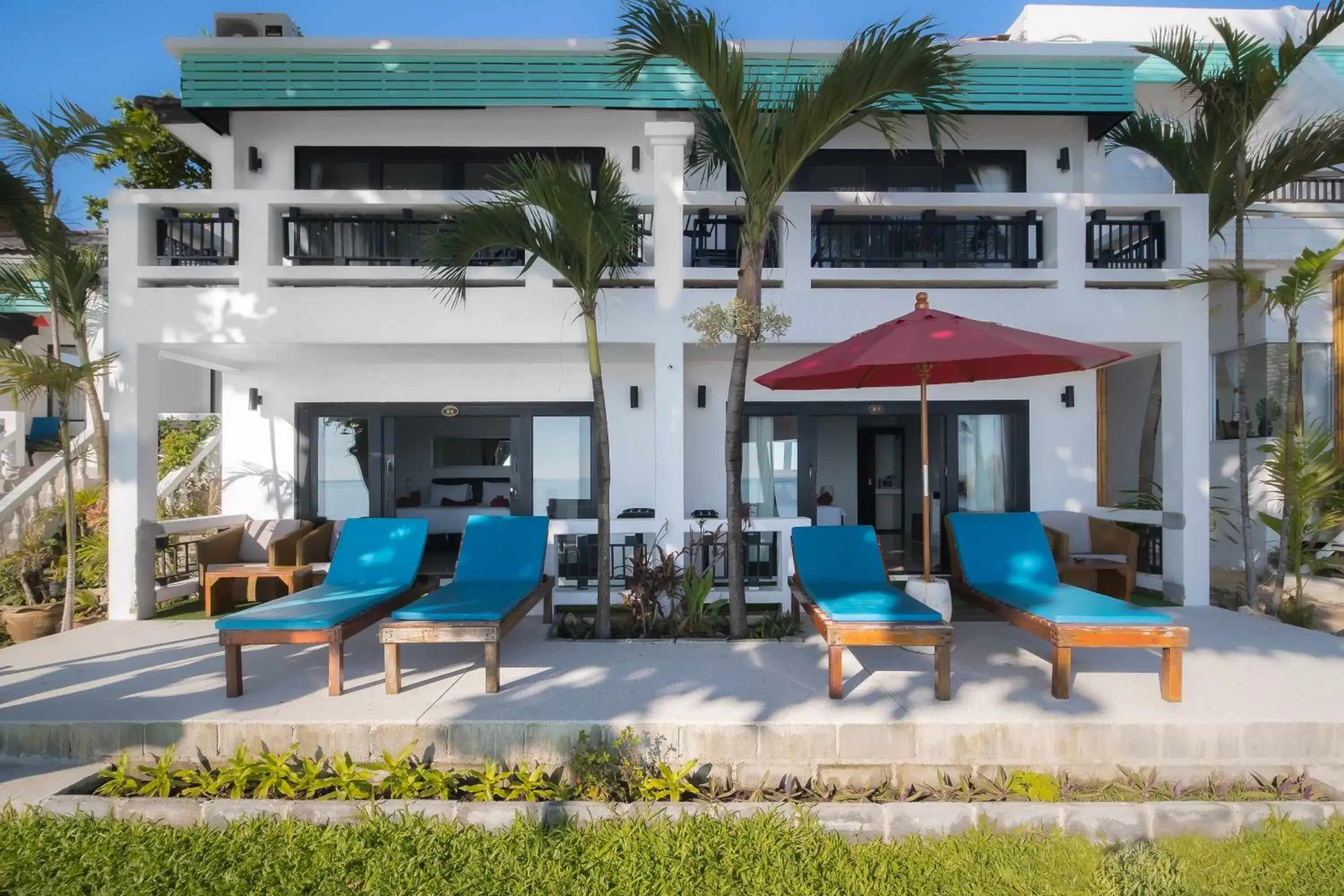 Sea view, Swimming Pool in Crystal Bay Beach Resort