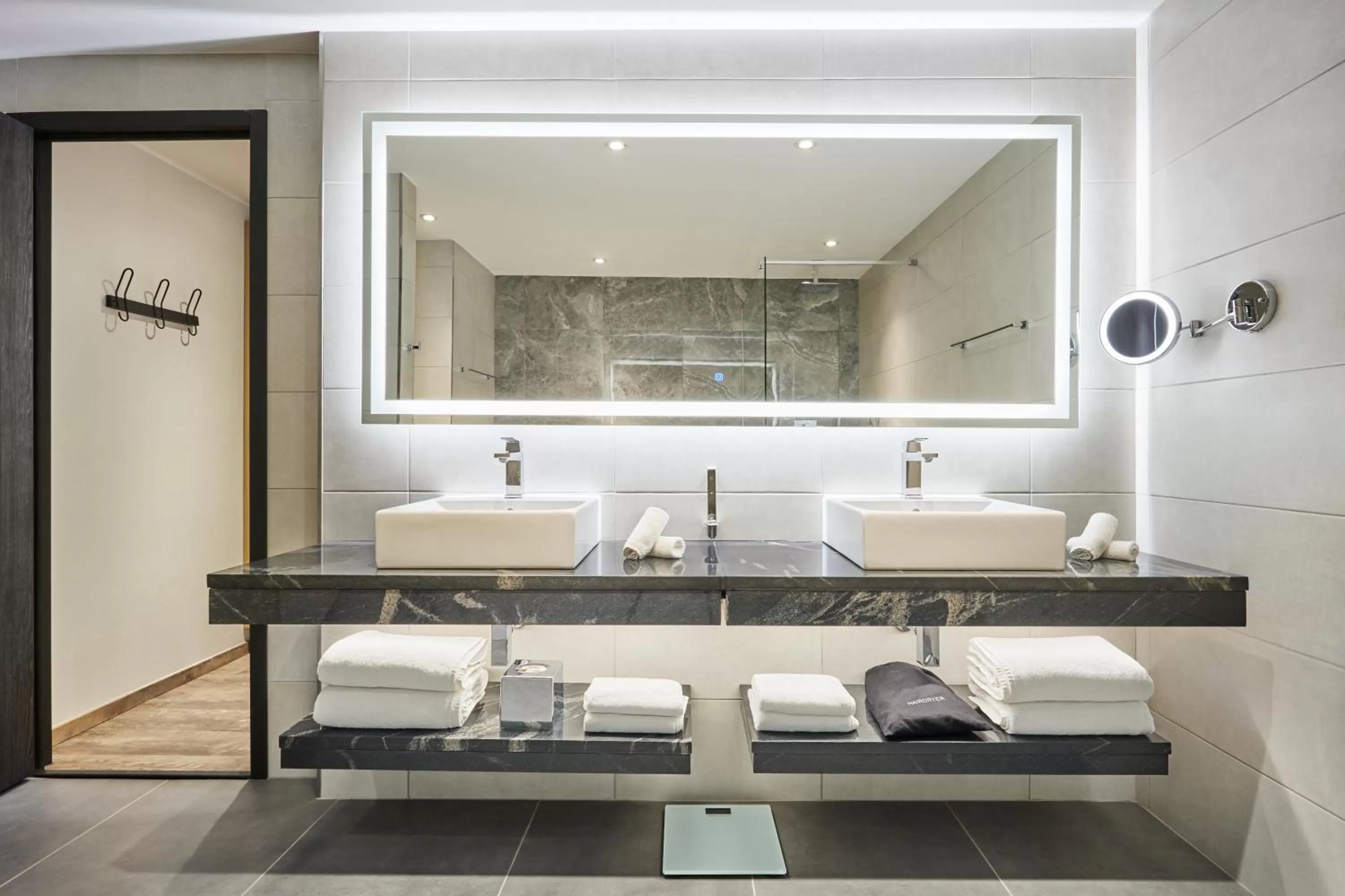 Bathroom in Radisson Blu Hotel Antananarivo Waterfront