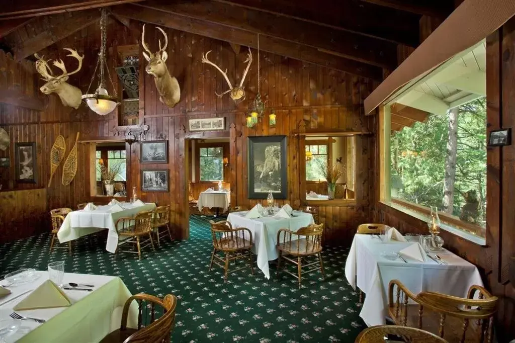 Restaurant/Places to Eat in Narrow Gauge Inn