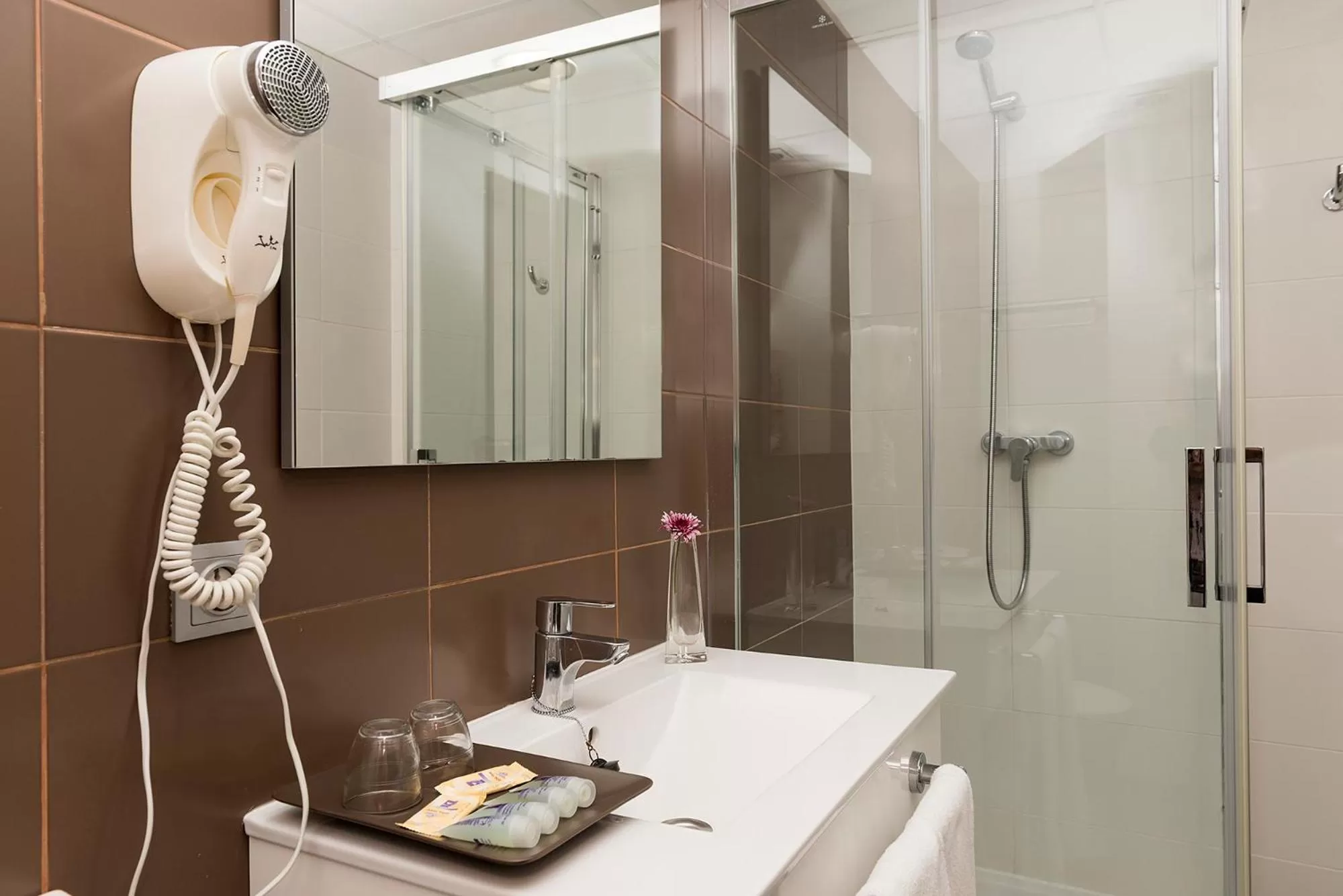 Double Room with Terrace in Hotel Roca-Mar