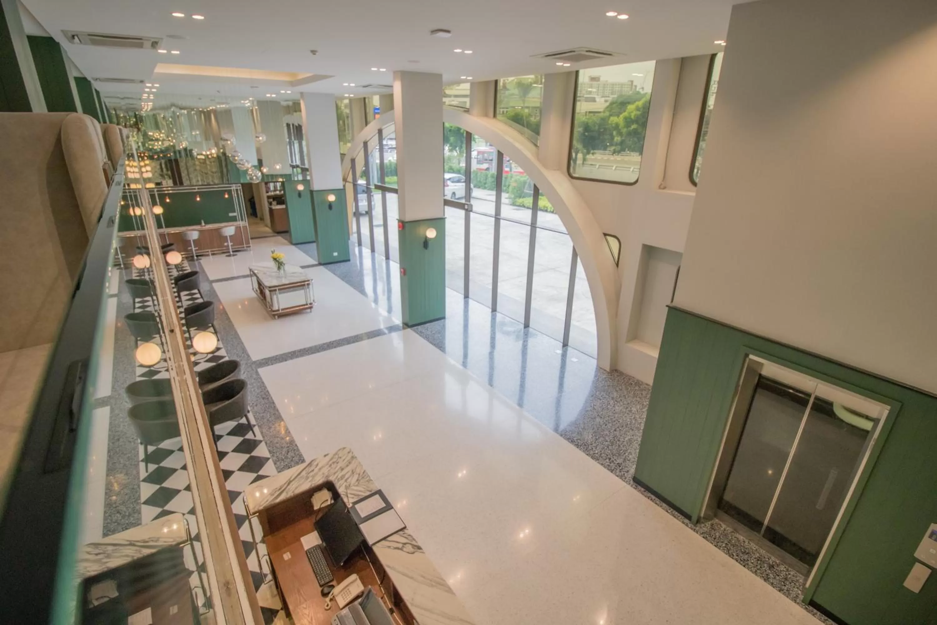 Lobby or reception in Justice Hotel