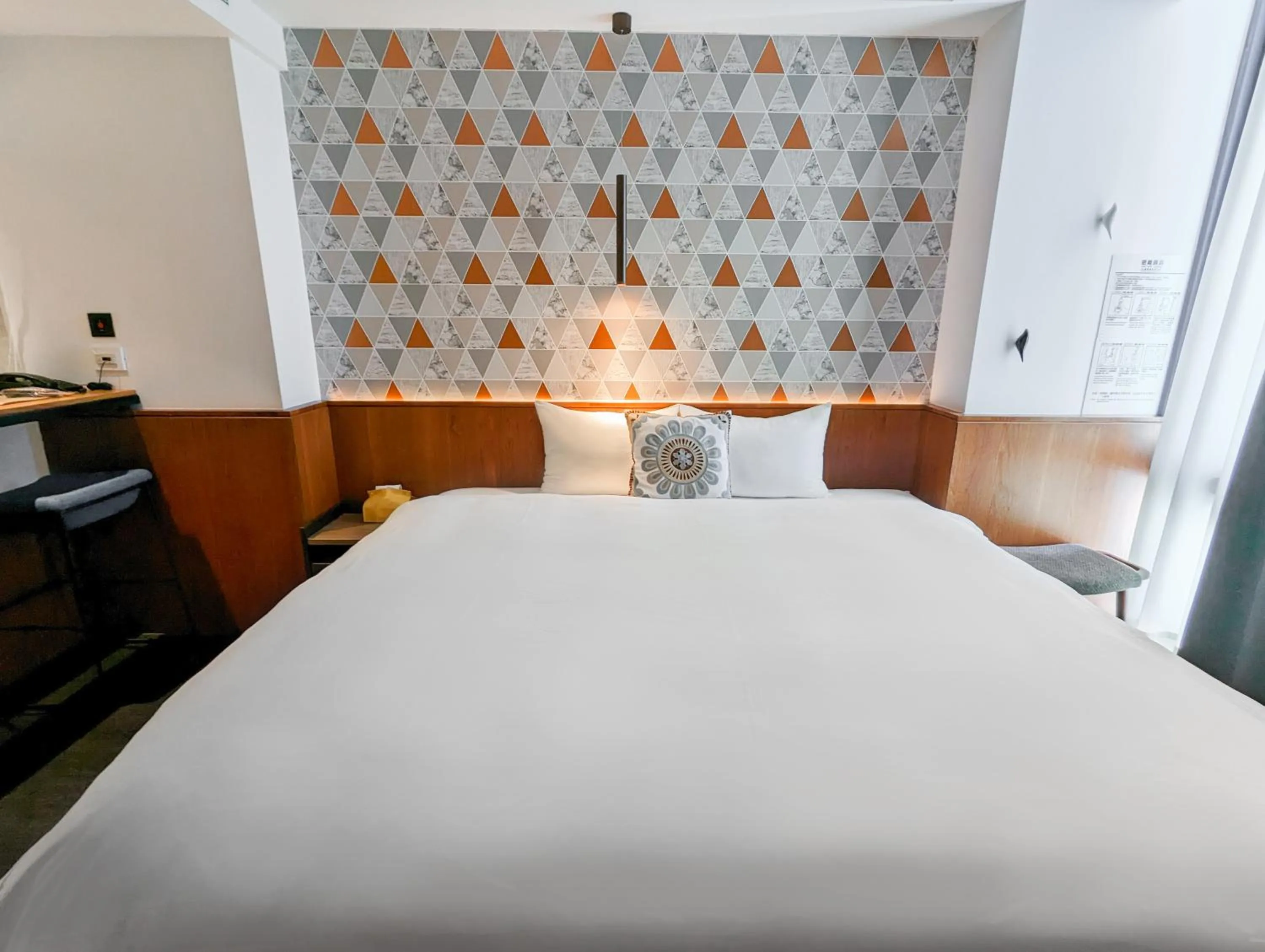 Bed in CHECK inn Taichung Zhongshan