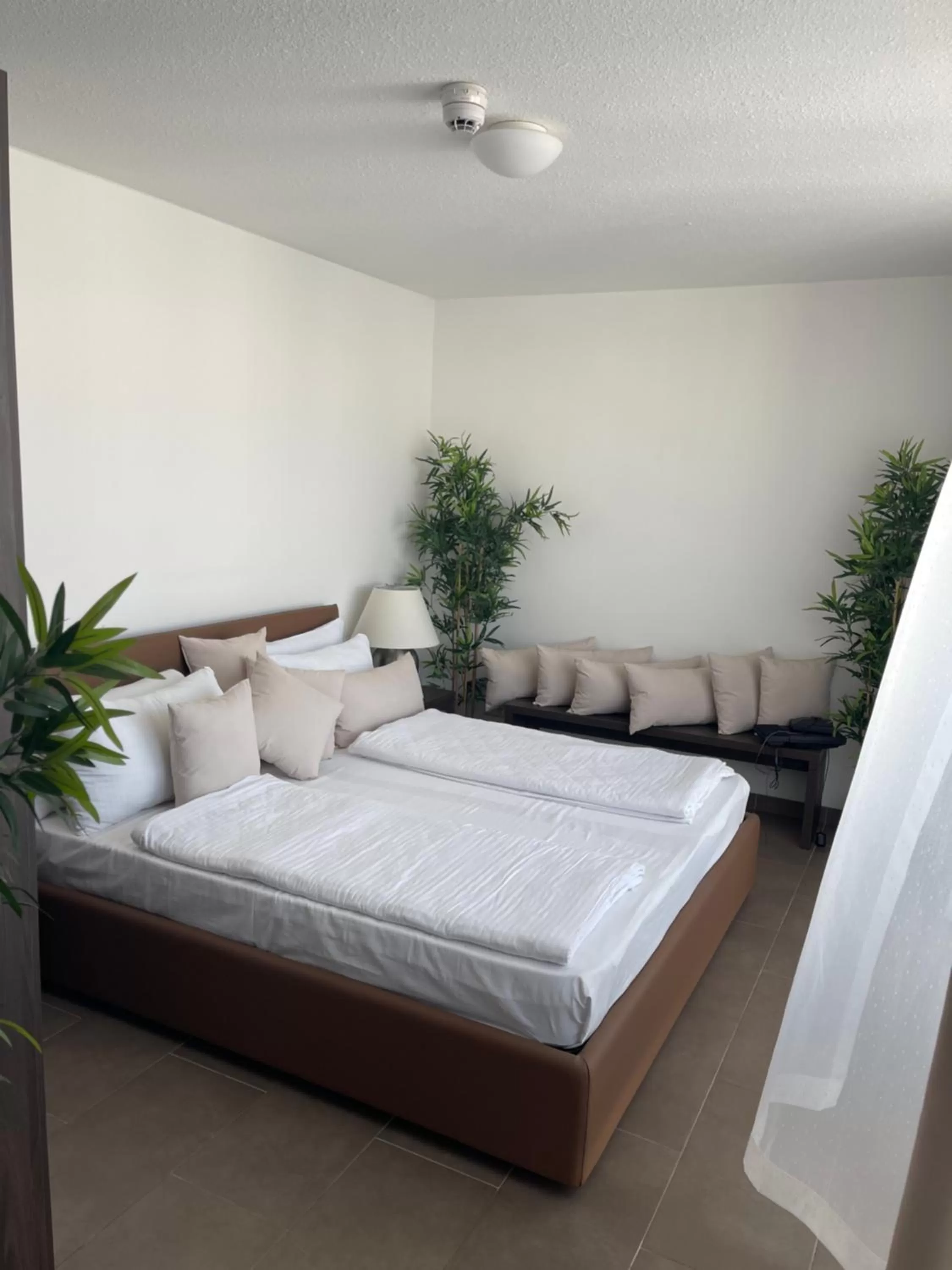 Bedroom, Bed in Bayer's Boardinghouse und Hotel