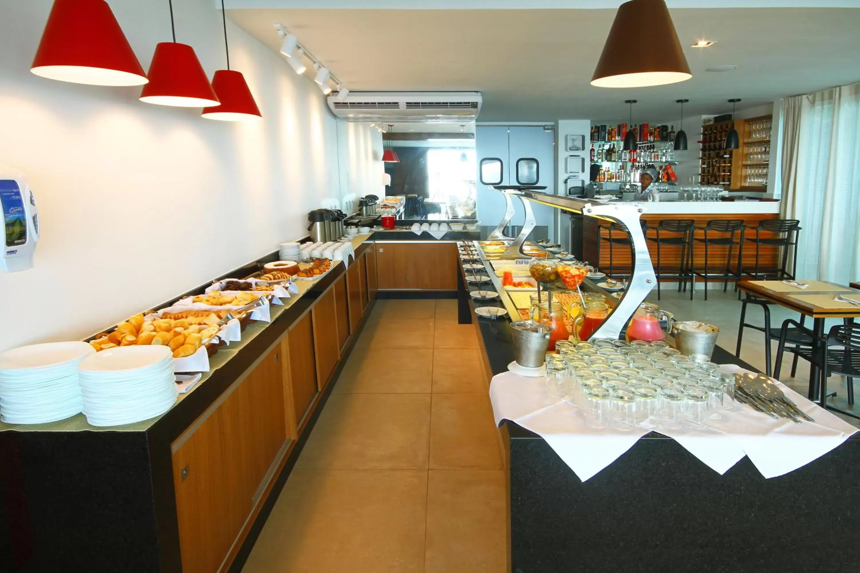 Buffet breakfast, Food in Paradiso Peró Praia Hotel