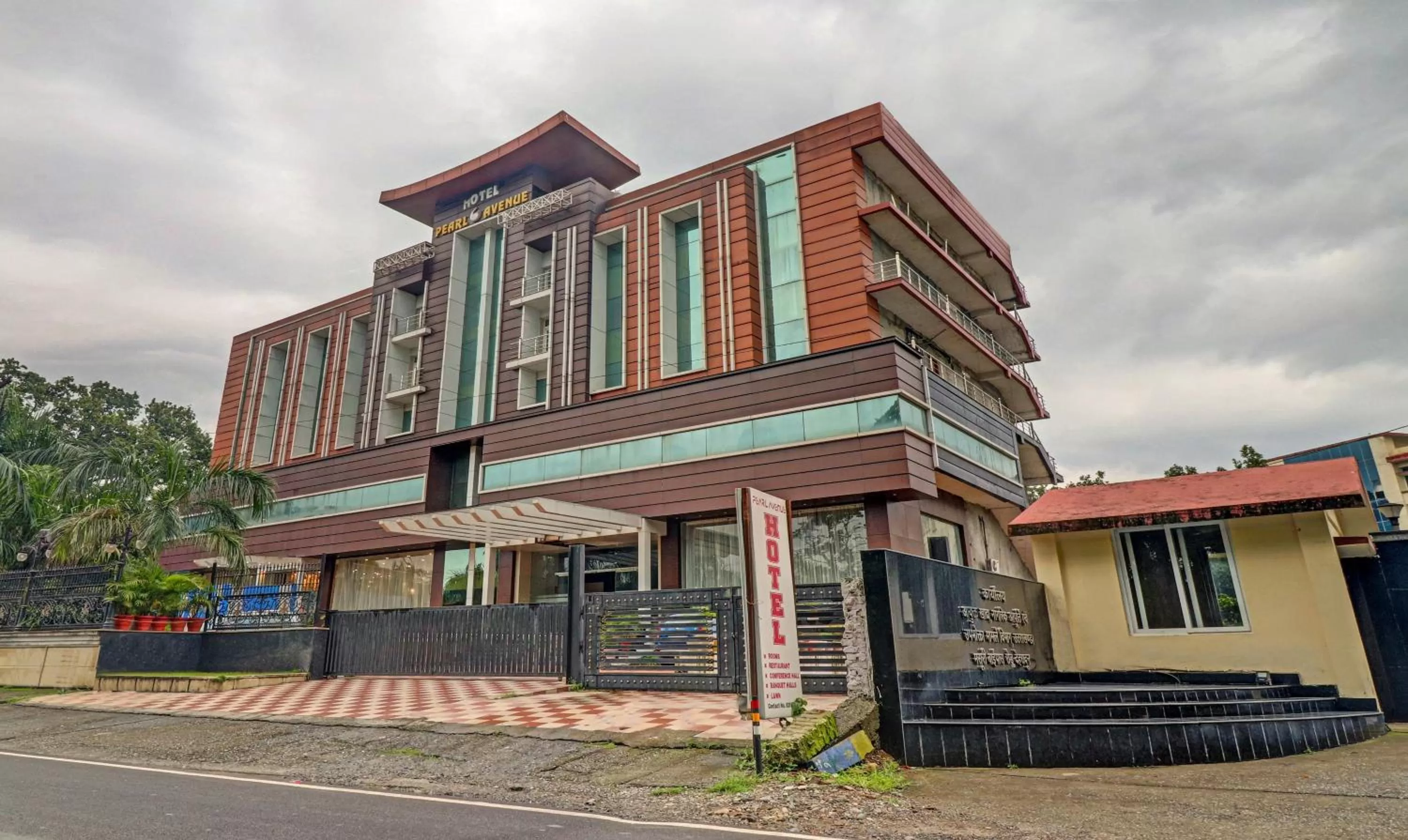 Property Building in Treebo Tryst Pearl Avenue Ring Road