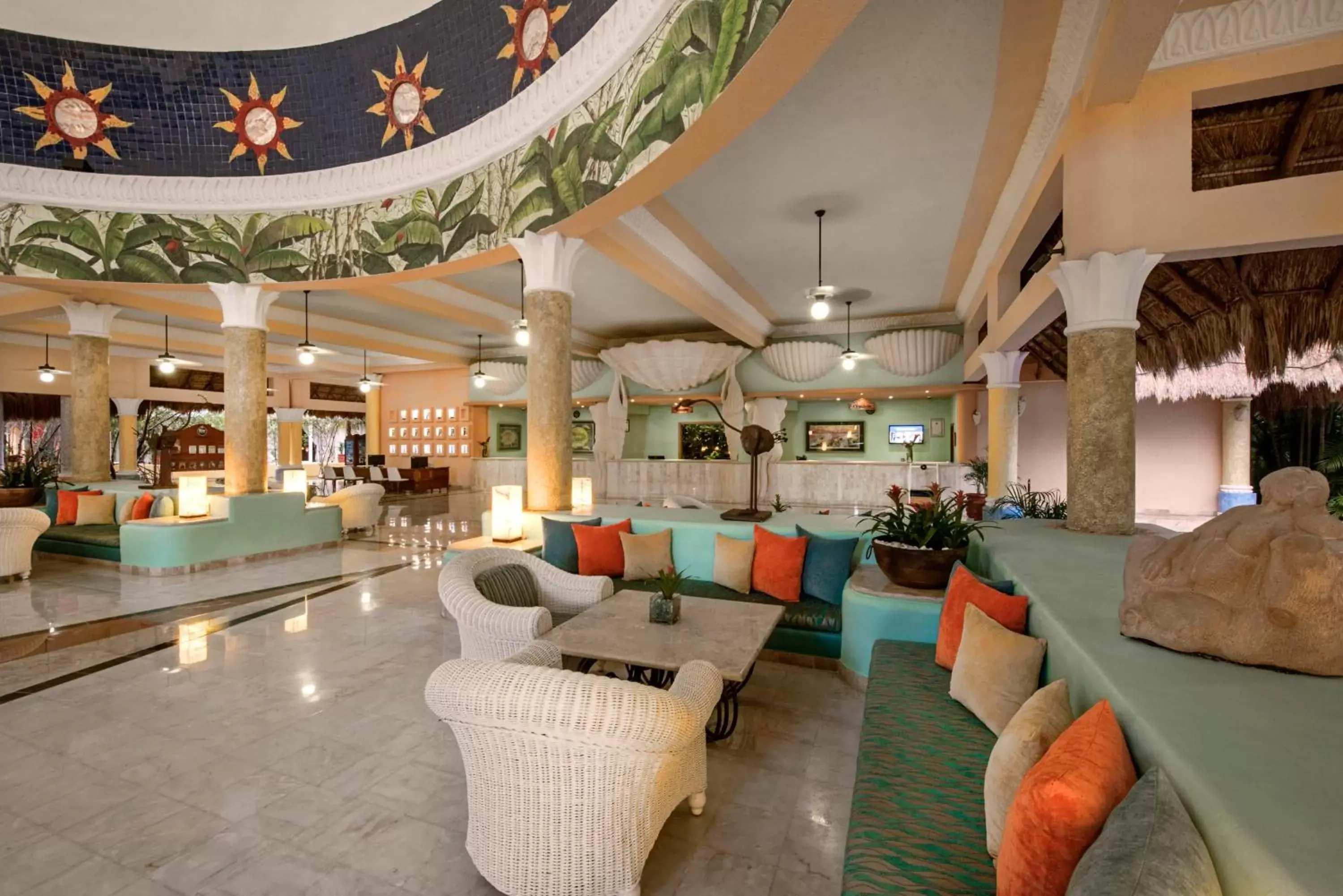 Lobby or reception, Lounge/Bar in Iberostar Paraíso del Mar