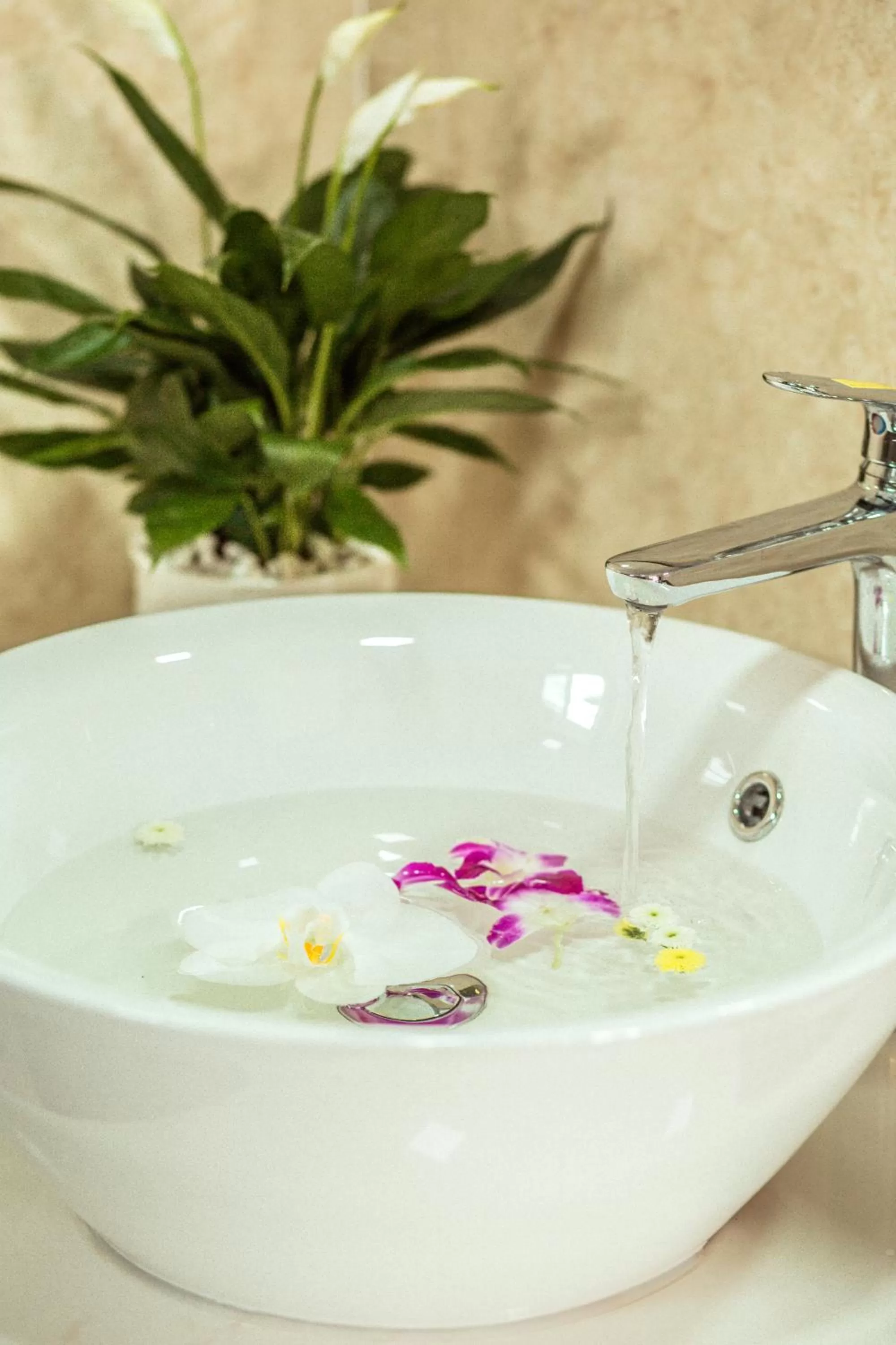 Bathroom in Salina Hotel Ninh Binh
