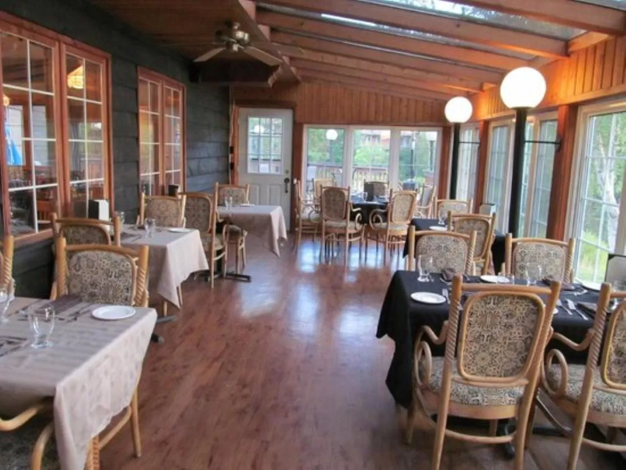 Restaurant/places to eat in The Grand Tappattoo Resort, an Ascend Collection Resort