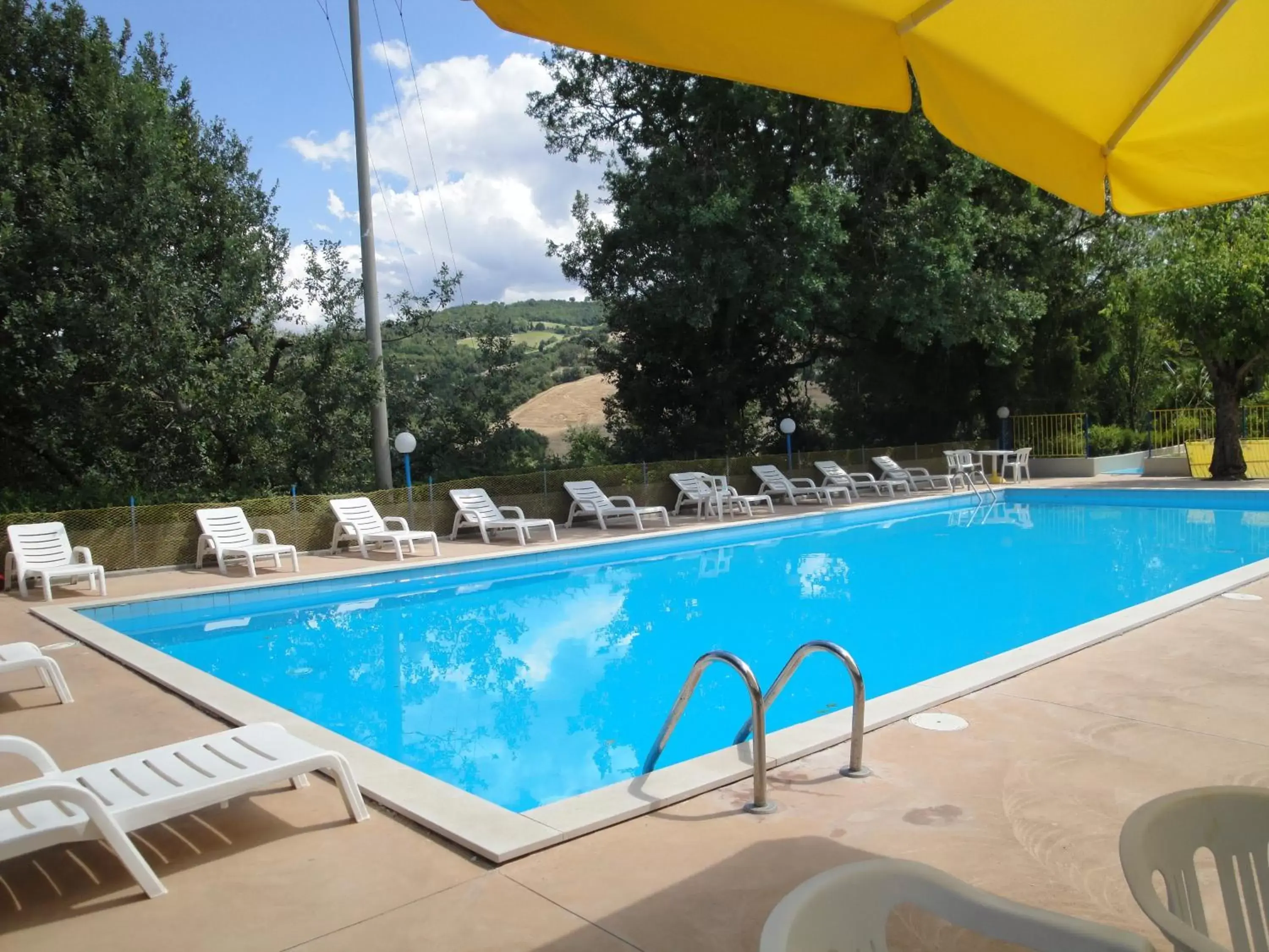 Swimming Pool in Hotel La Meridiana