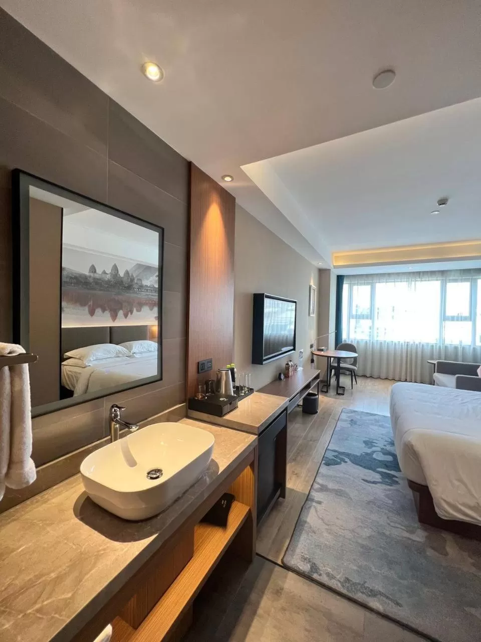 Bathroom, Bed in Aurea Central Hotel