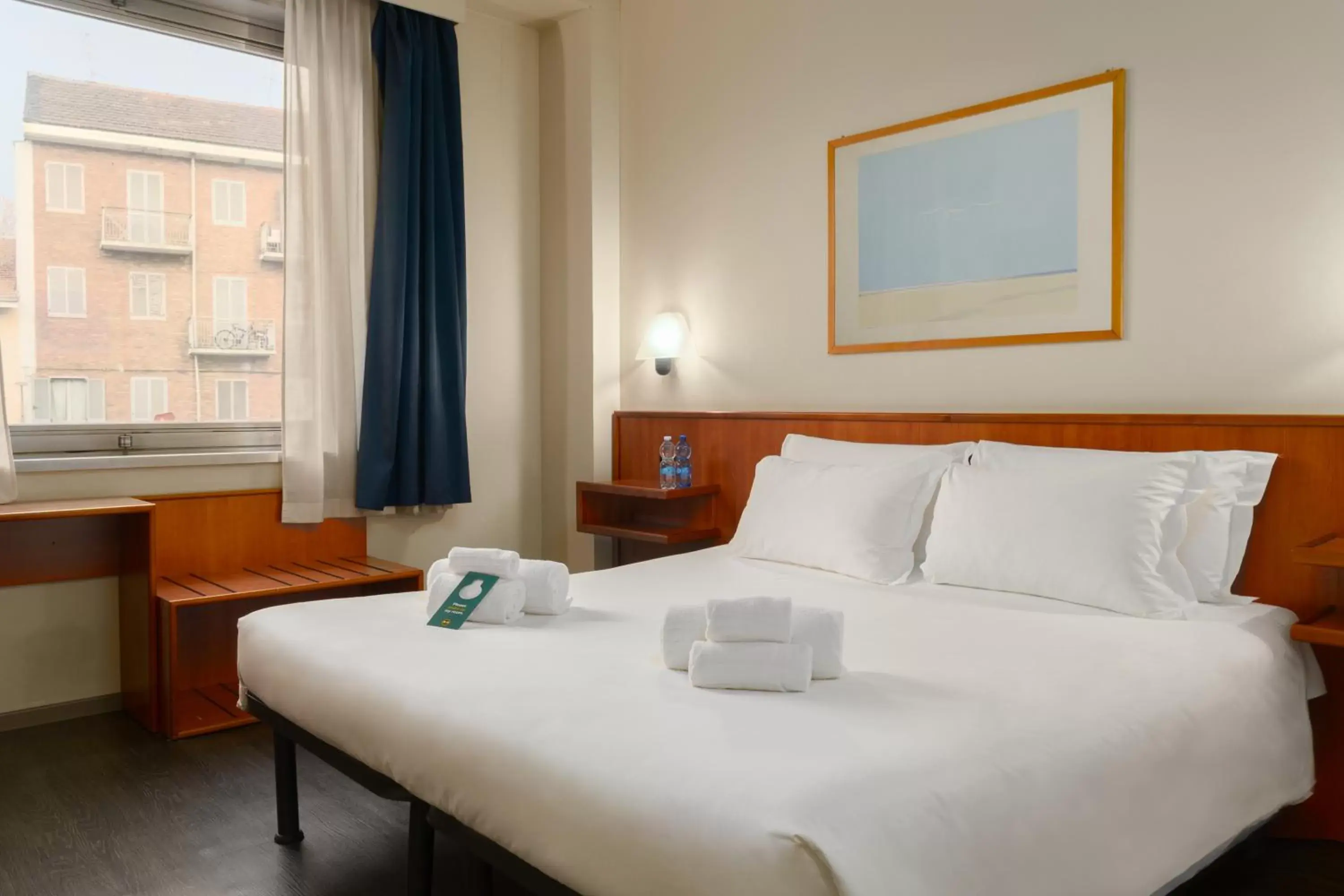 Bedroom, Bed in B&B Hotel Torino President